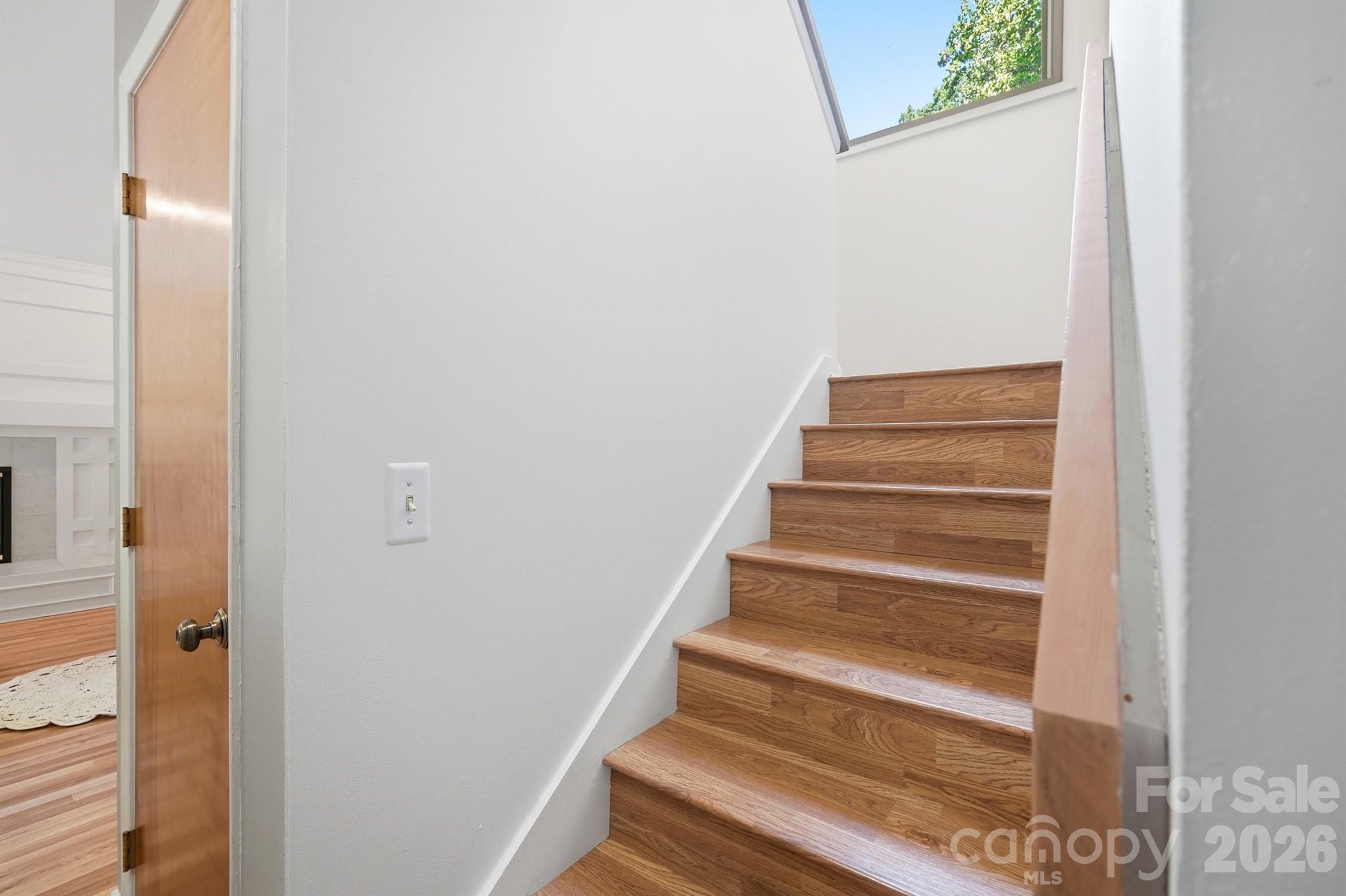 7045 Burlwood Road — Charlotte