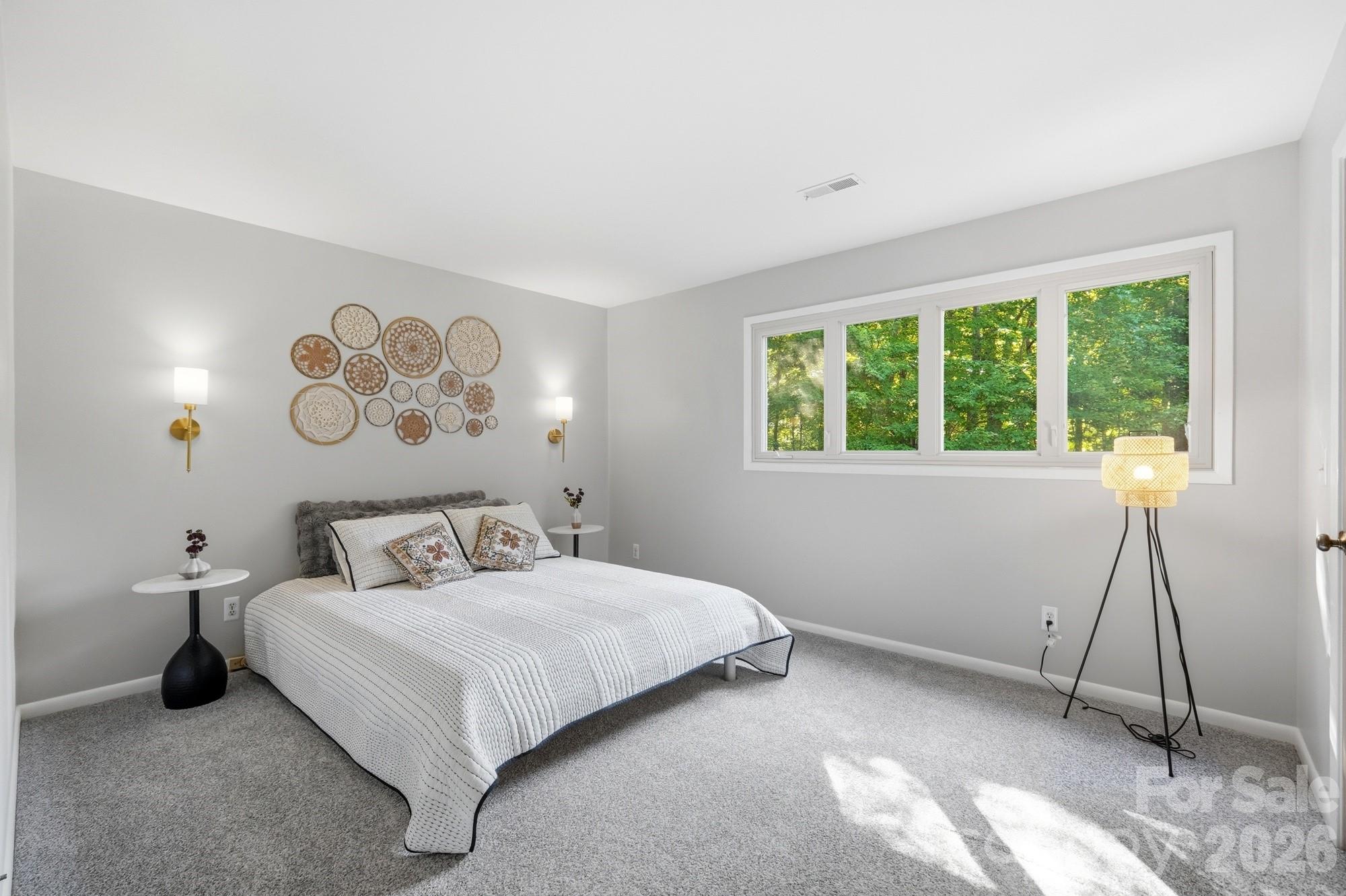 7045 Burlwood Road — Charlotte