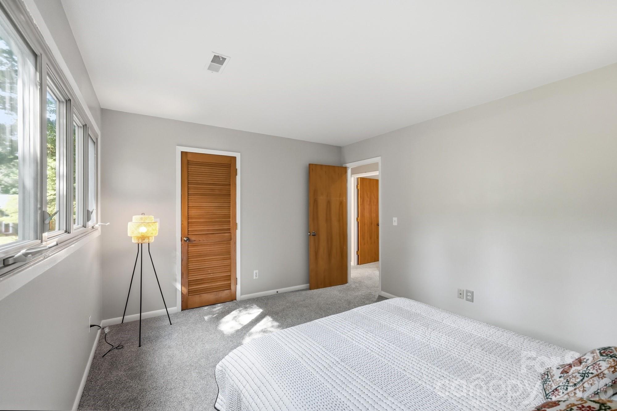 7045 Burlwood Road — Charlotte