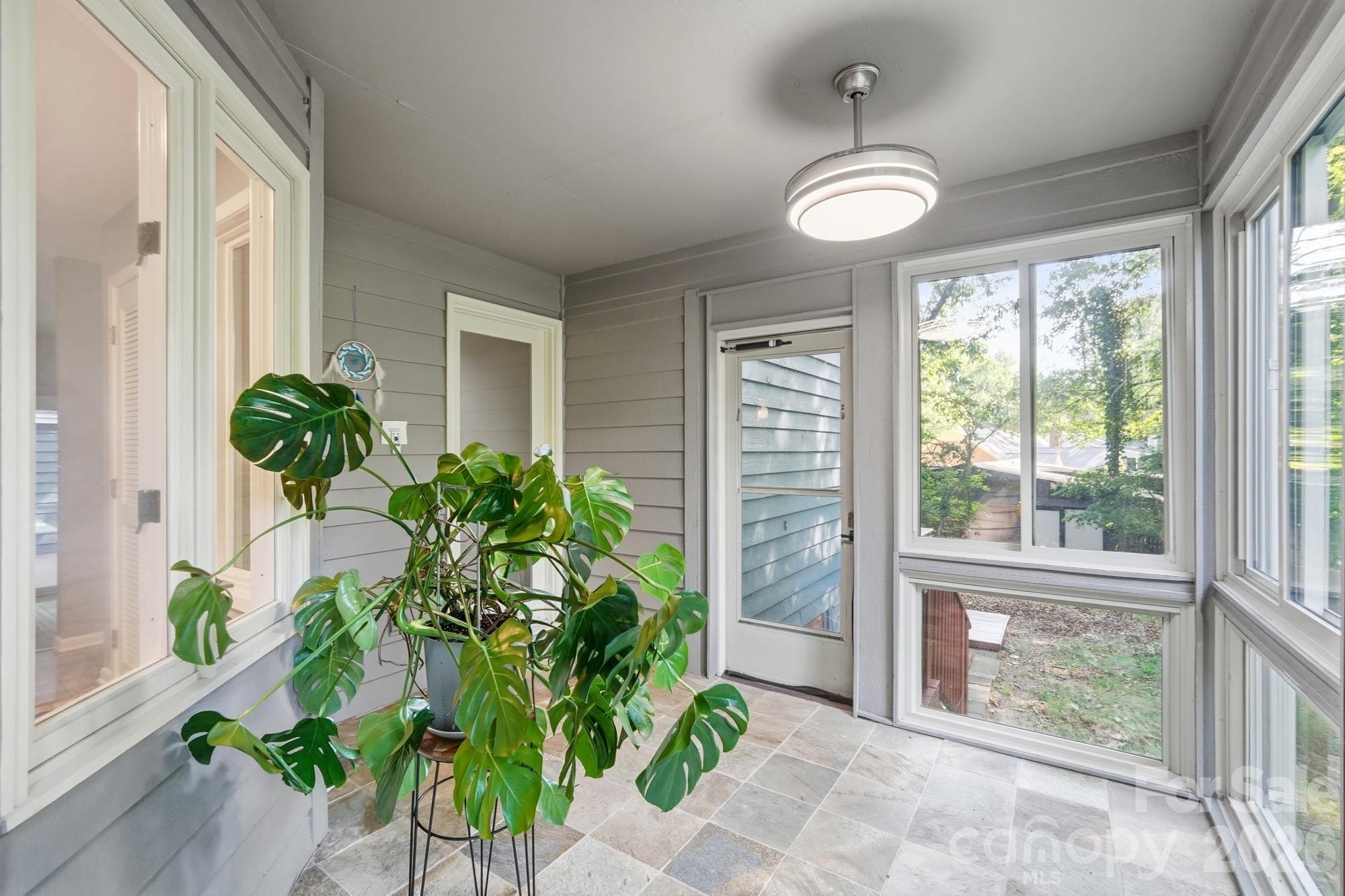 7045 Burlwood Road — Charlotte