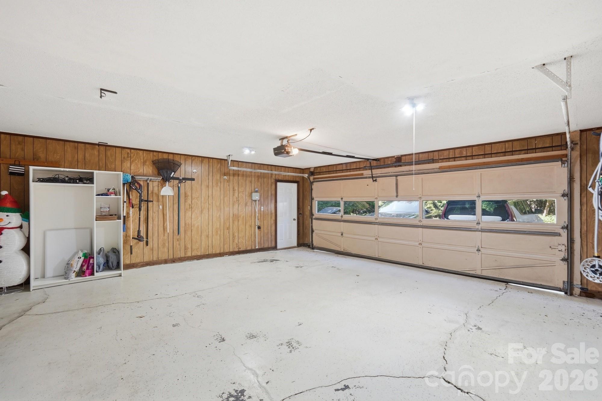 7045 Burlwood Road — Charlotte