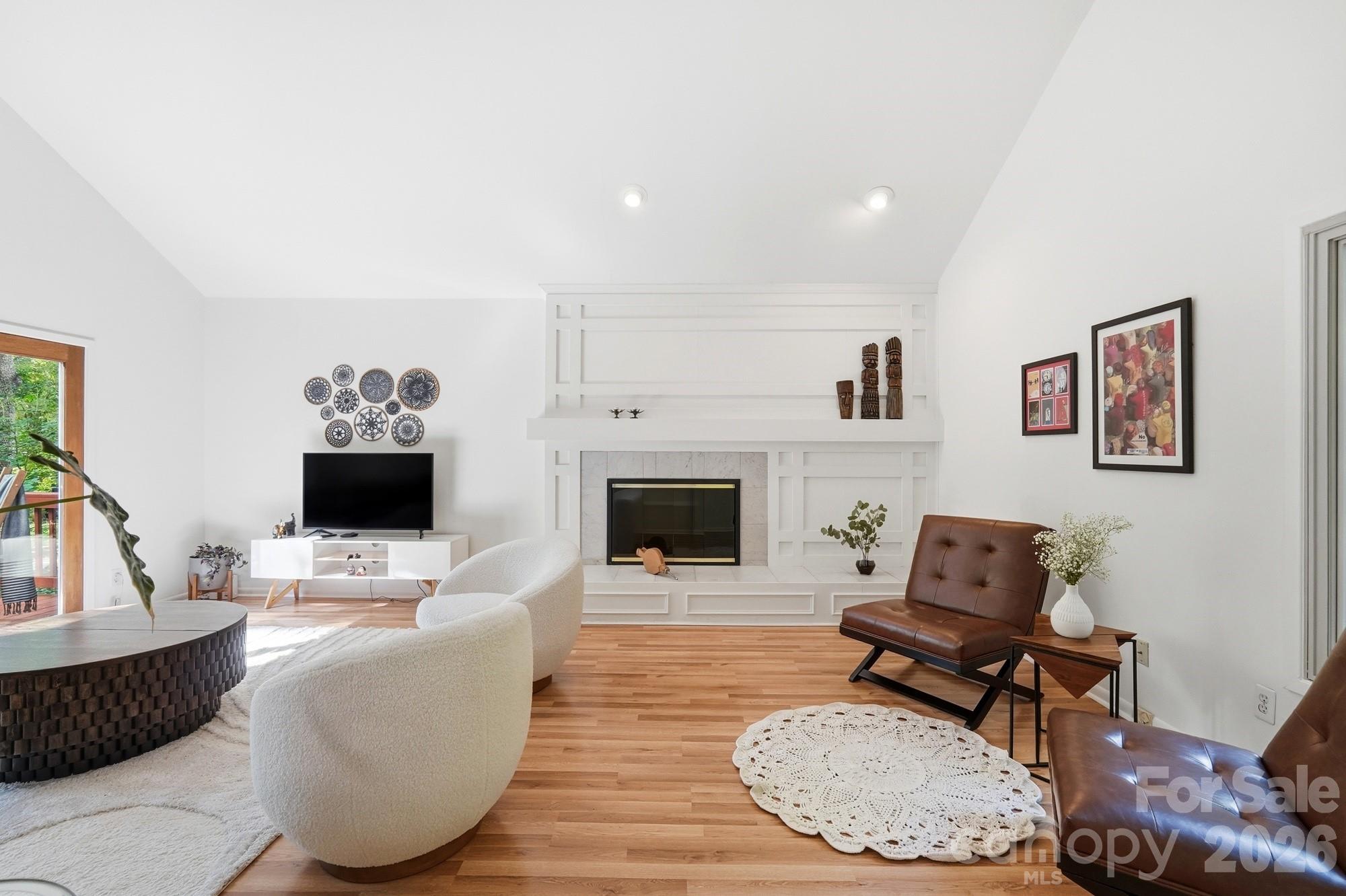 7045 Burlwood Road — Charlotte