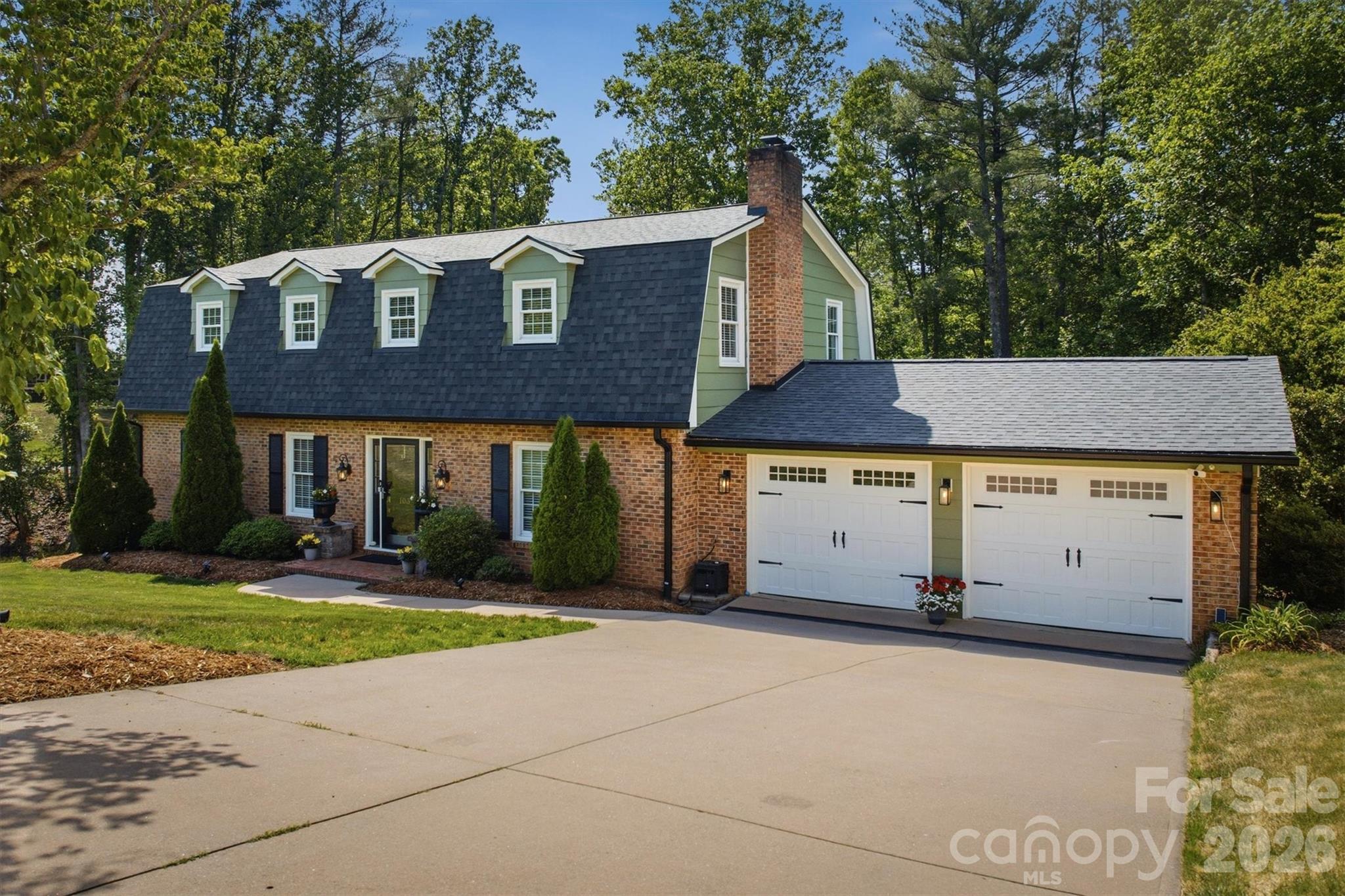 103 Wedgewood Court — Morganton