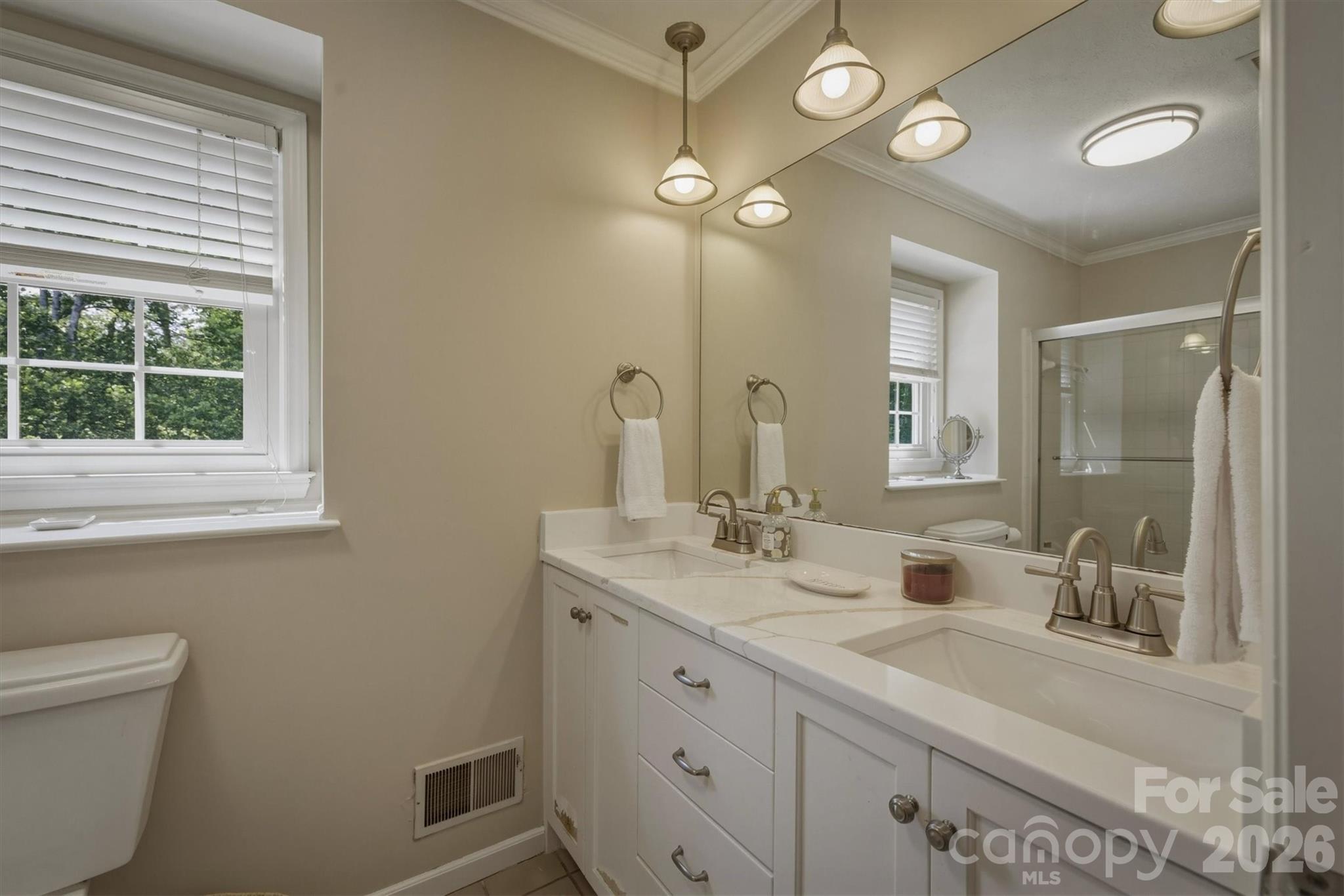 103 Wedgewood Court — Morganton
