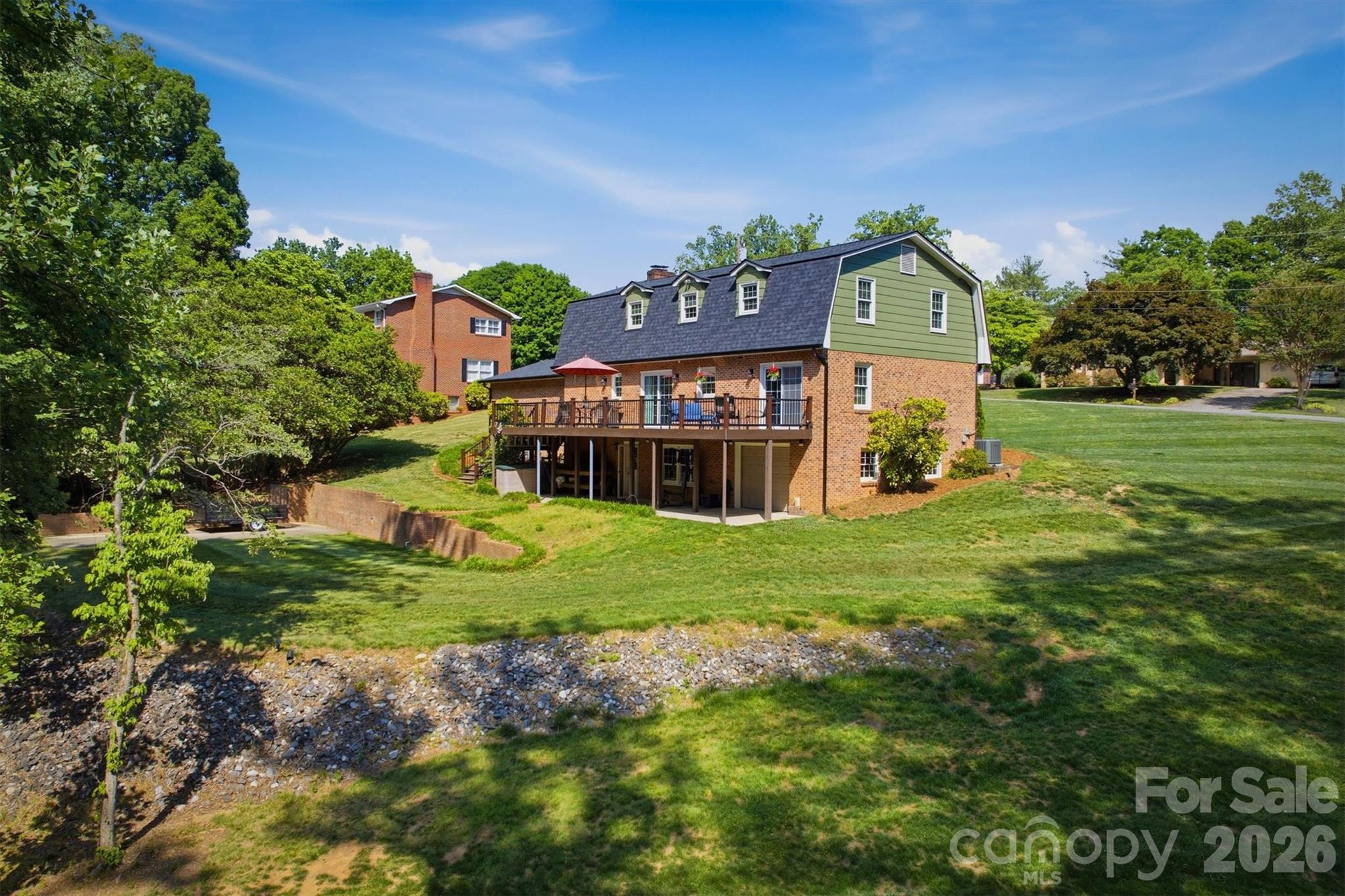 103 Wedgewood Court — Morganton