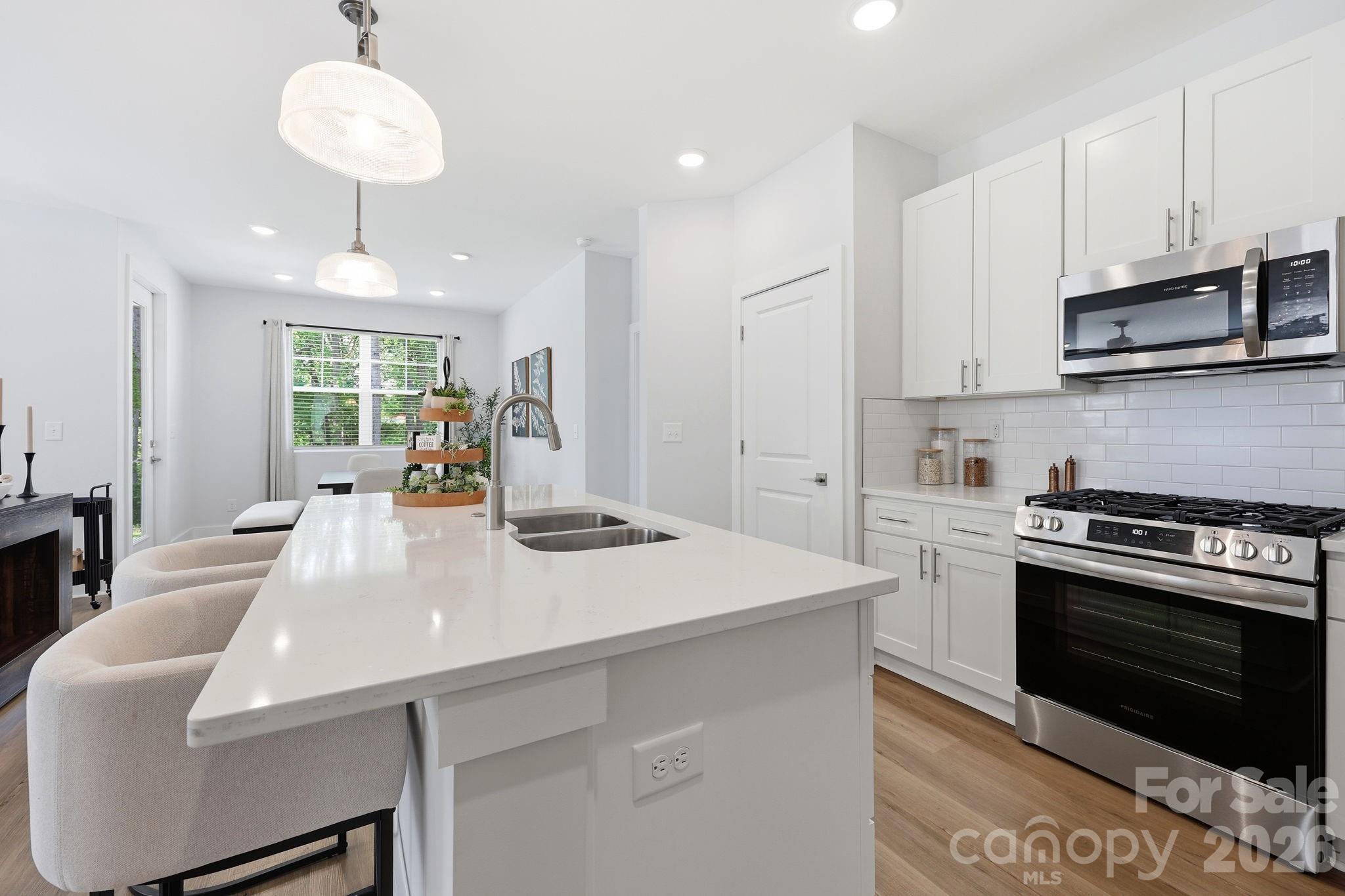 8612 Chagrin Drive — Cornelius