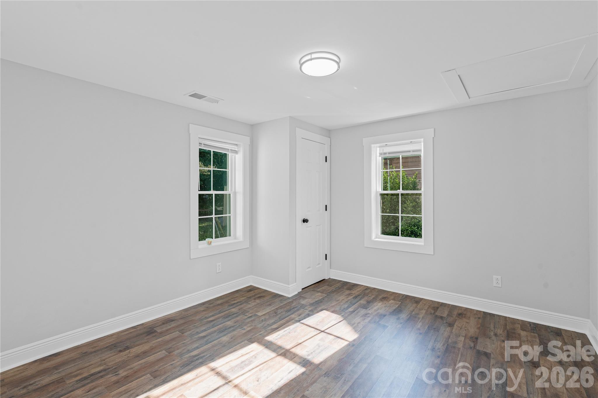 906 Gladstone Street — Florence
