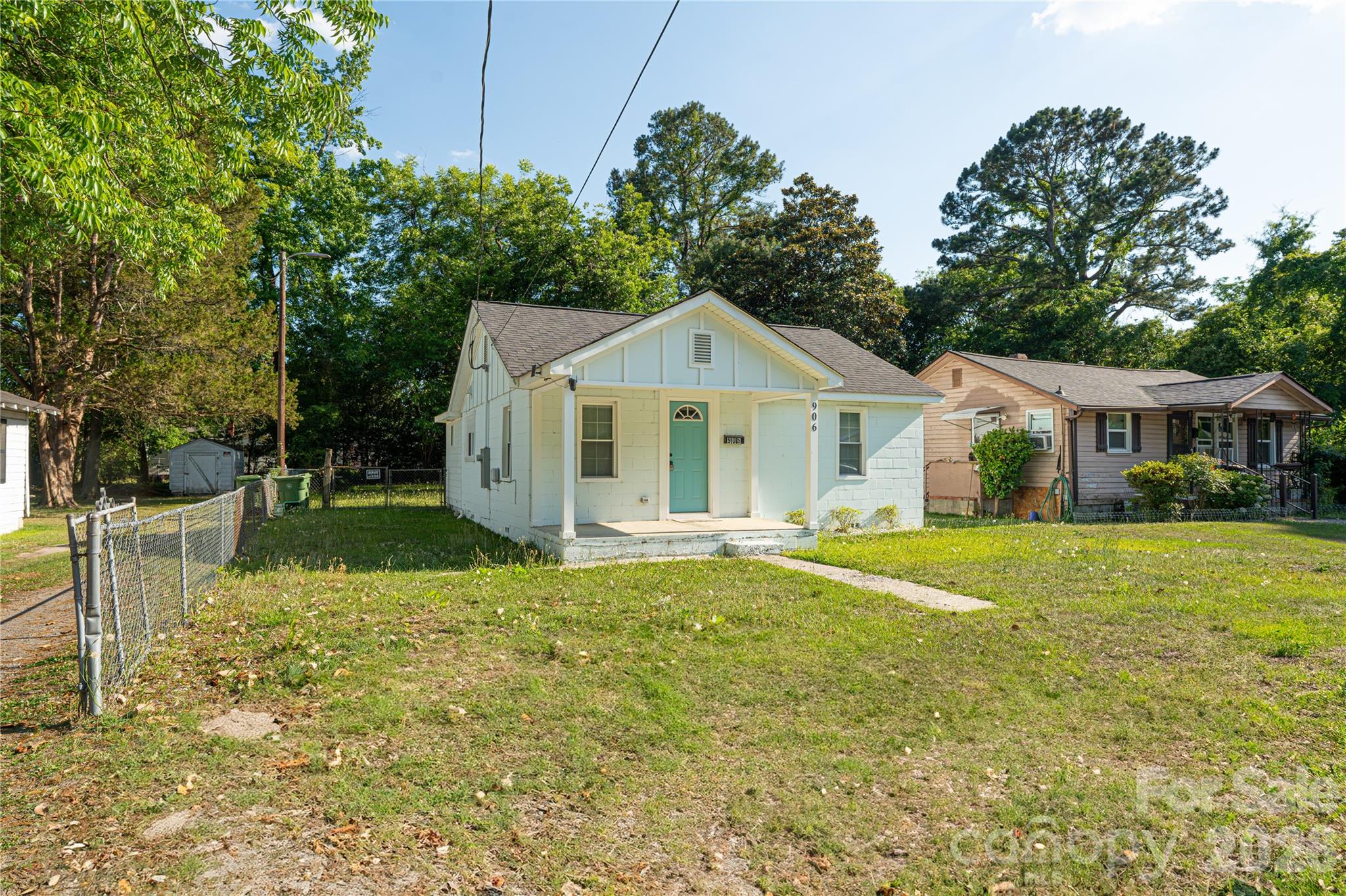 906 Gladstone Street — Florence