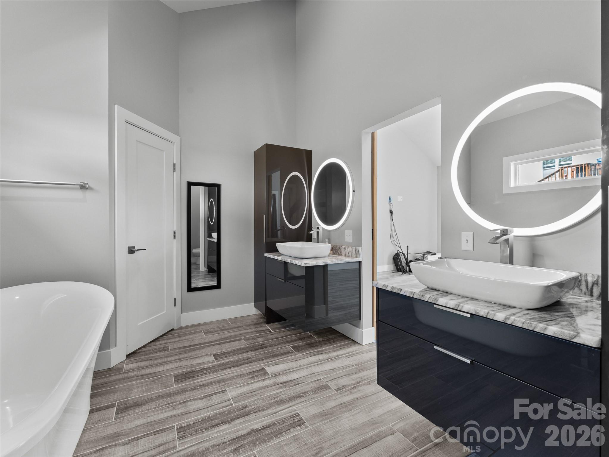123 Israel Road — Candler