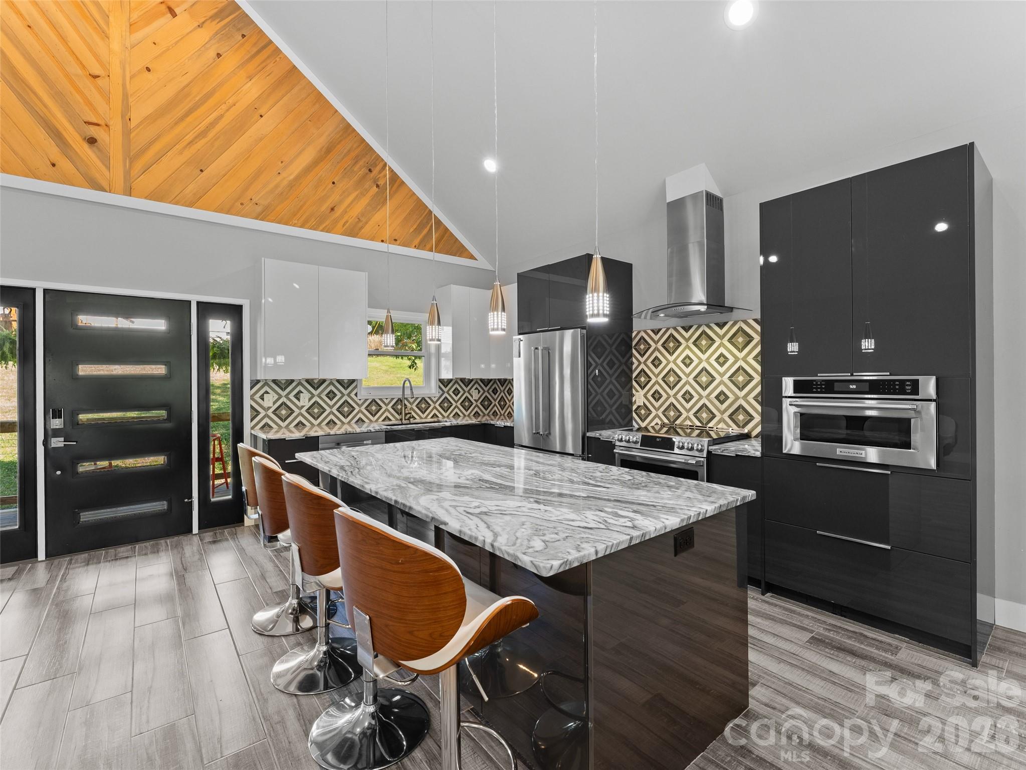 123 Israel Road — Candler