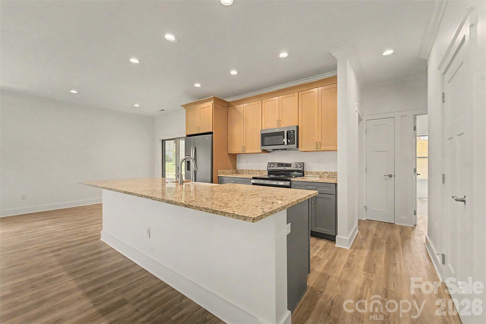 99 Junes Way — Waynesville