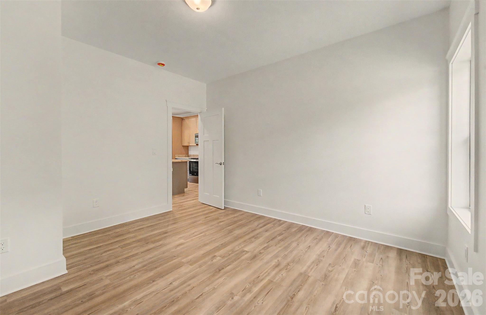 99 Junes Way — Waynesville