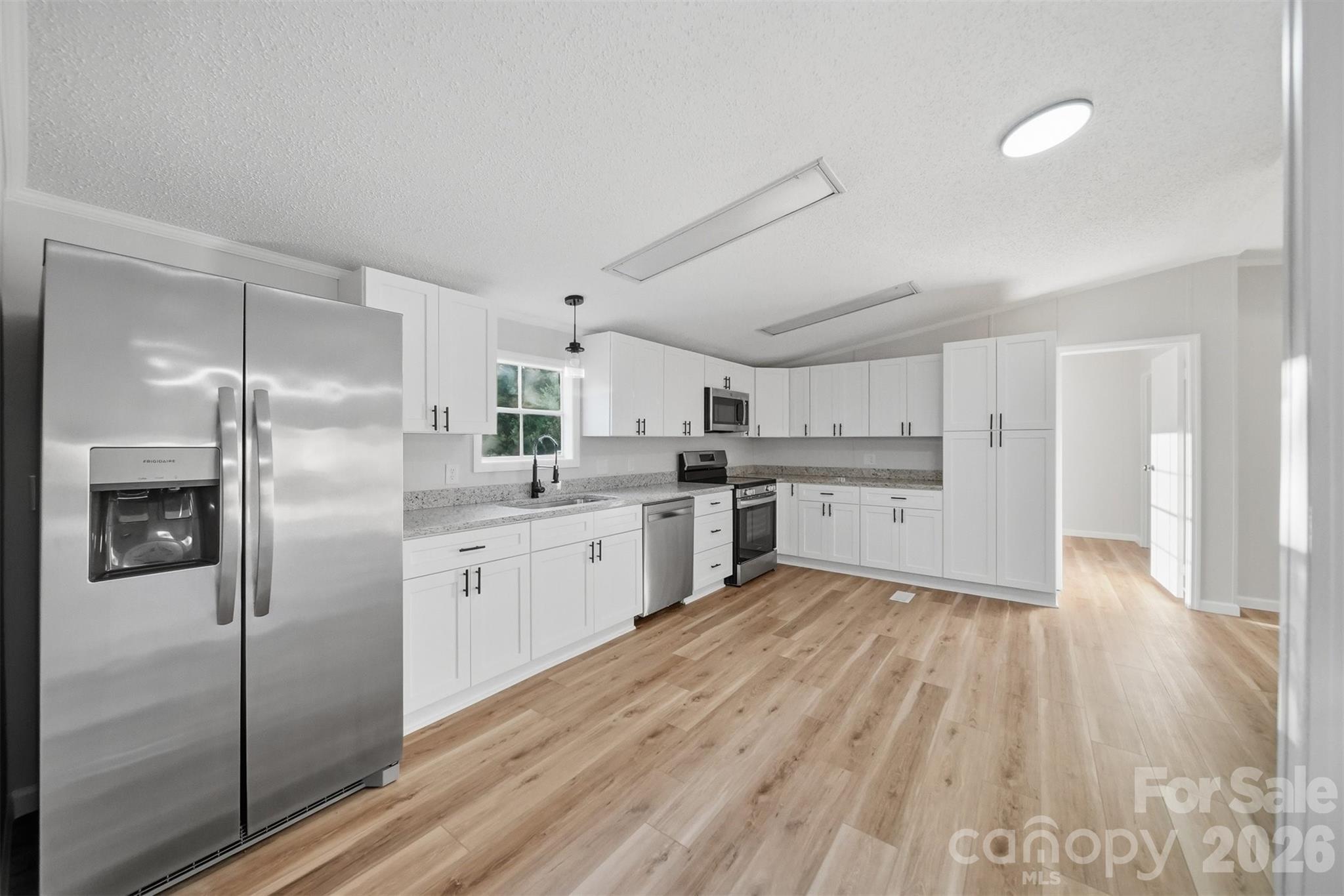 130 Saylor Lane — Stony Point