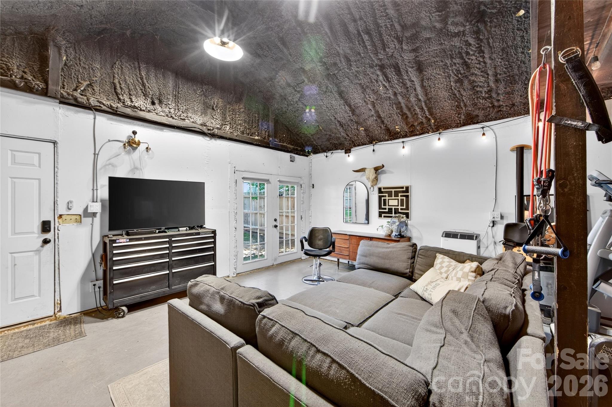3910 Admiral Avenue — Charlotte