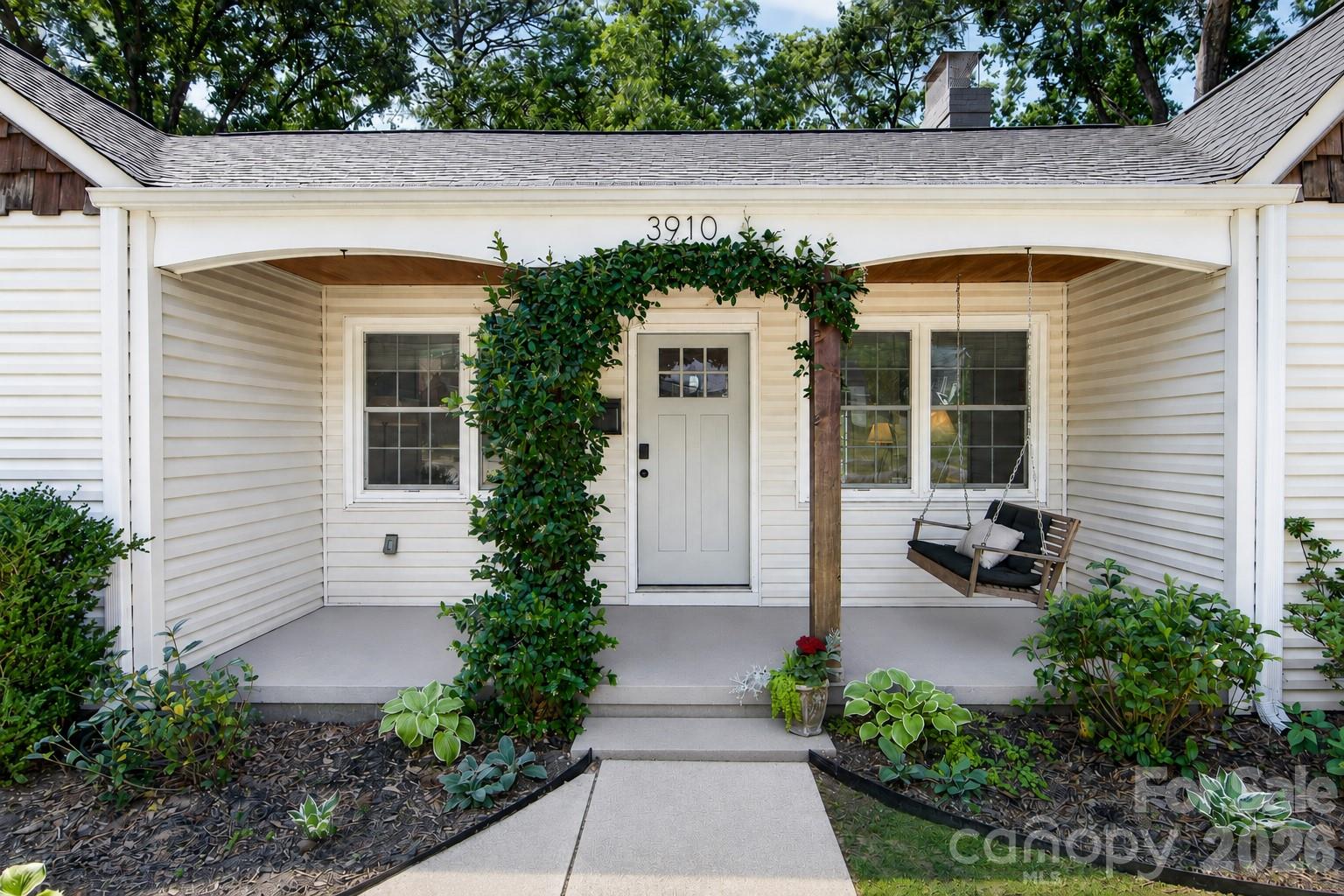 3910 Admiral Avenue — Charlotte