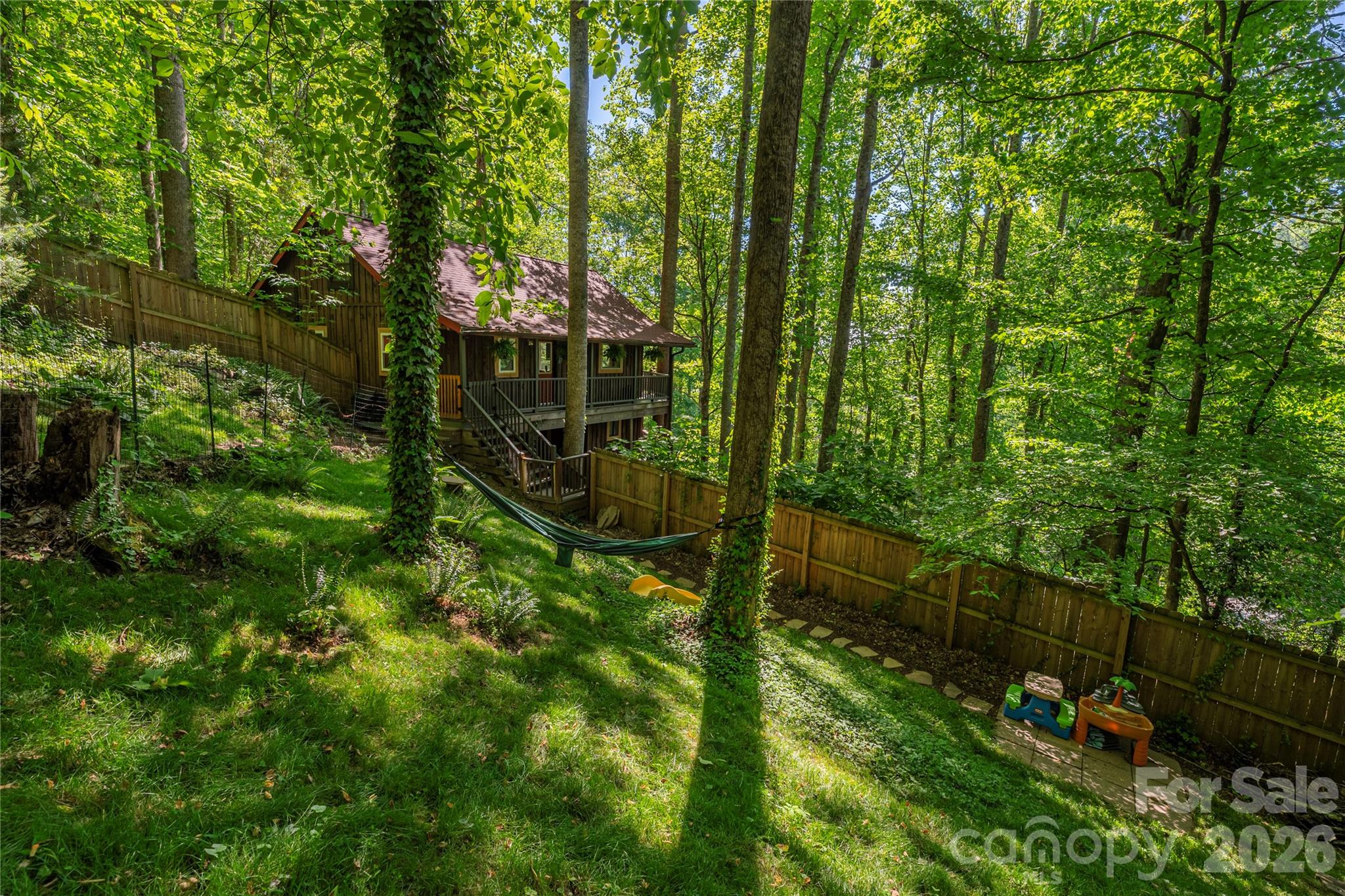 154 Timberside Drive — Mars Hill