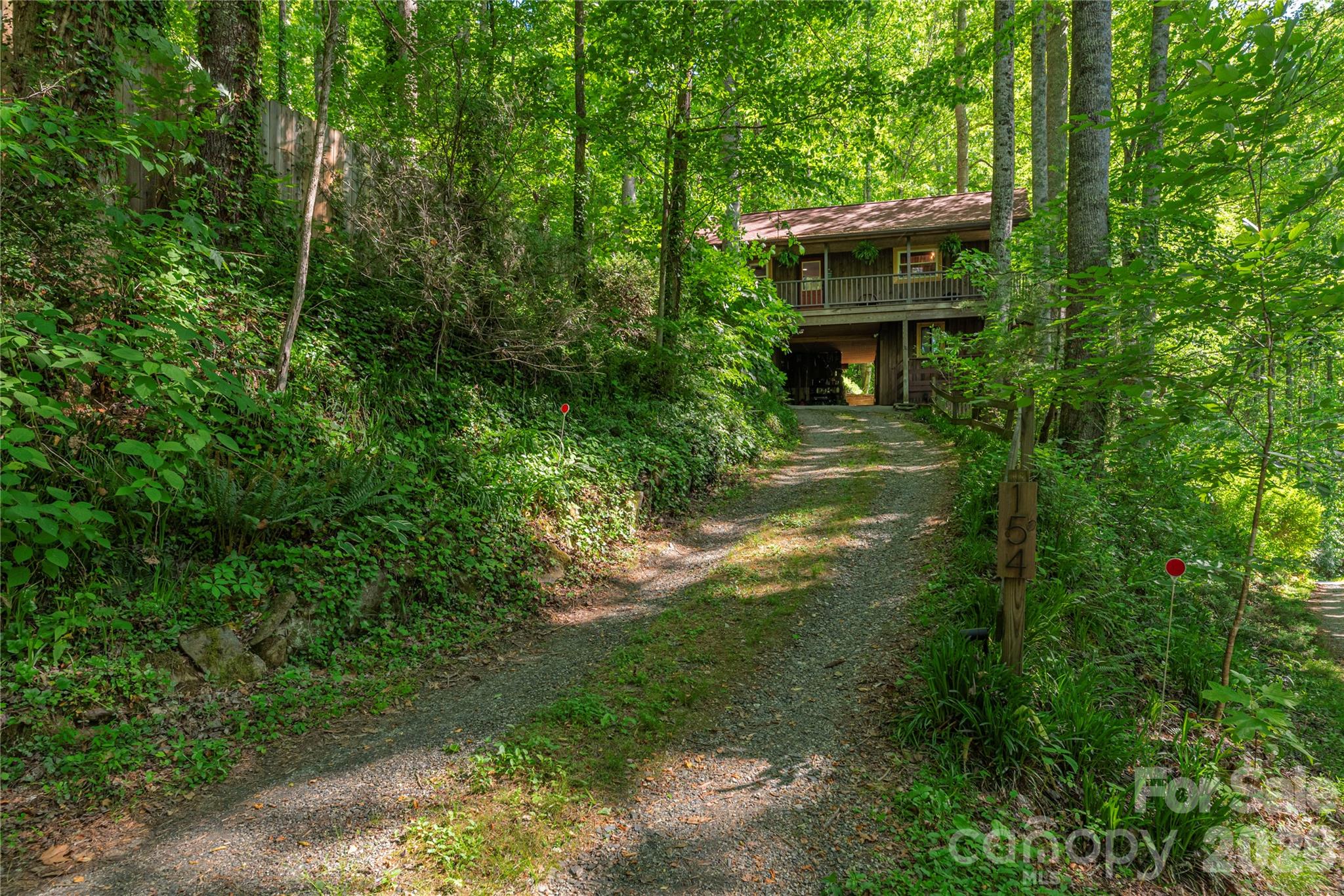 154 Timberside Drive — Mars Hill