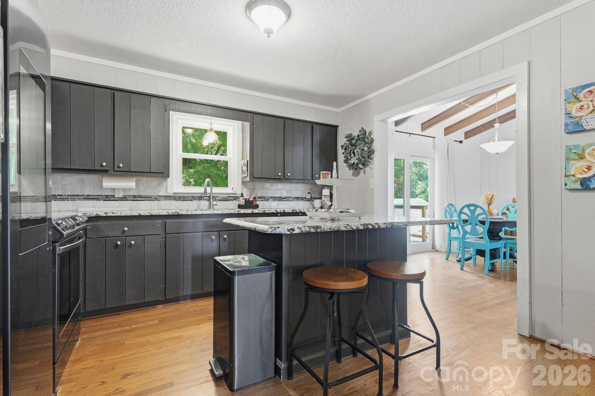 2850 Mathis Church Road — Catawba