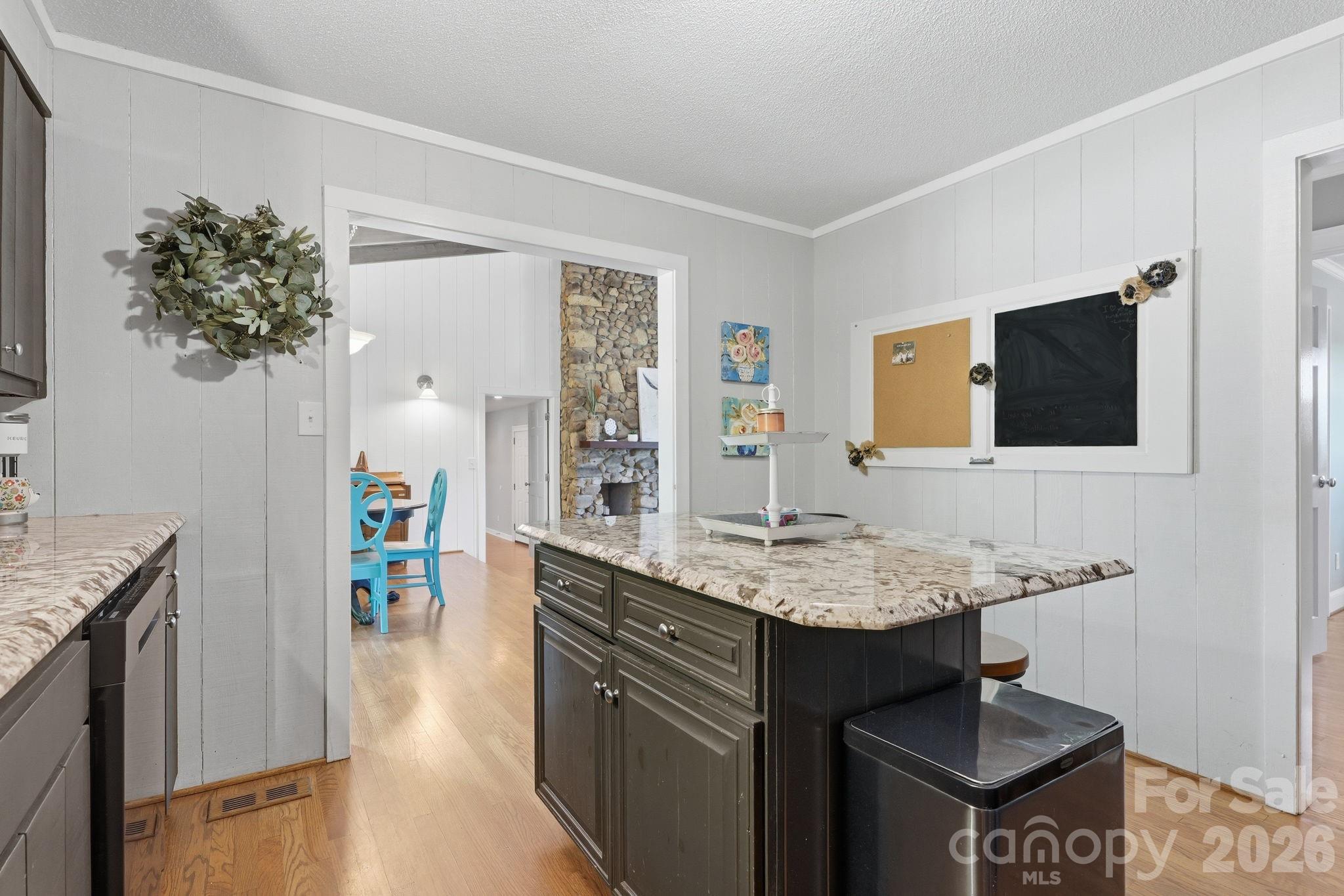 2850 Mathis Church Road — Catawba