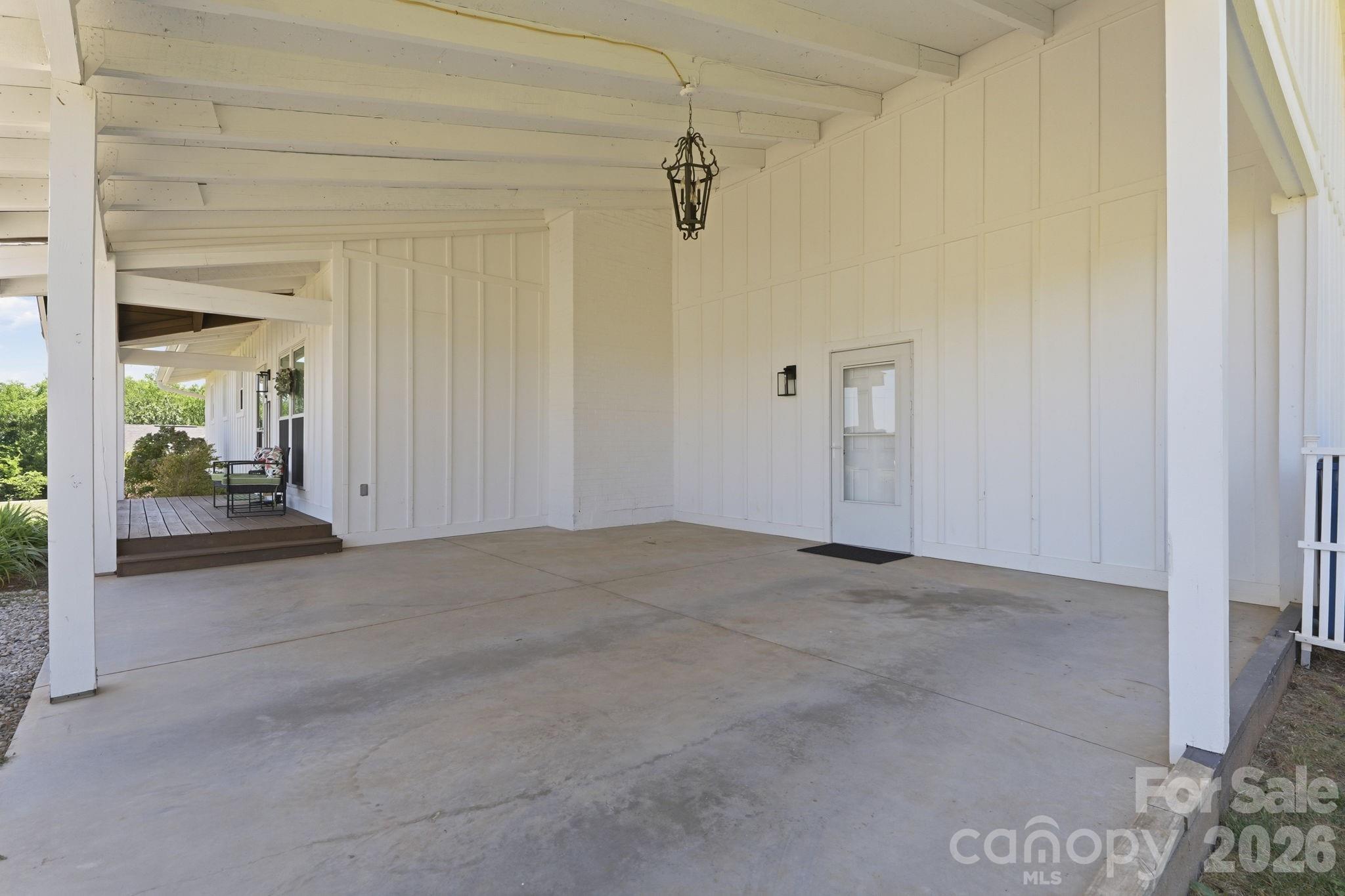 2850 Mathis Church Road — Catawba