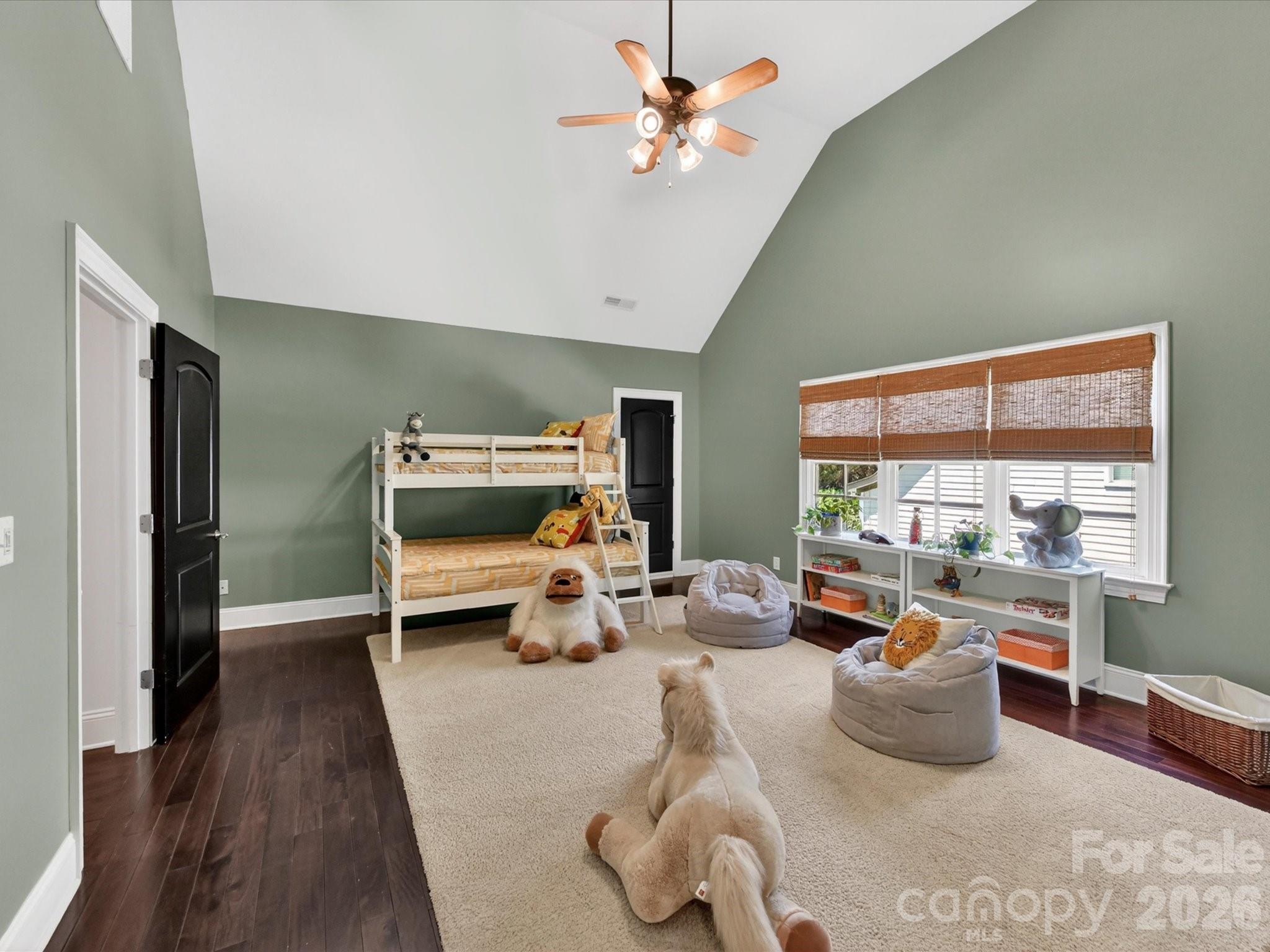 7805 Pemswood Street — Charlotte