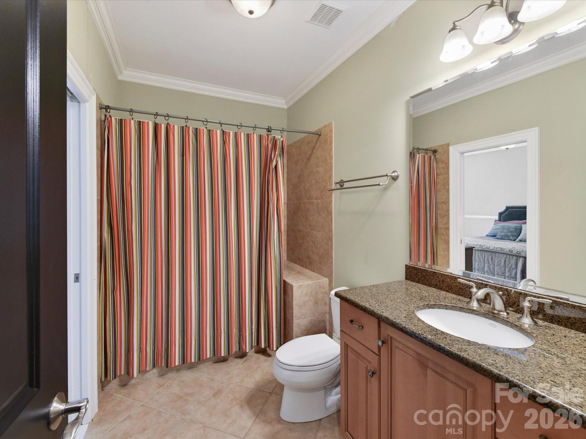 7805 Pemswood Street — Charlotte
