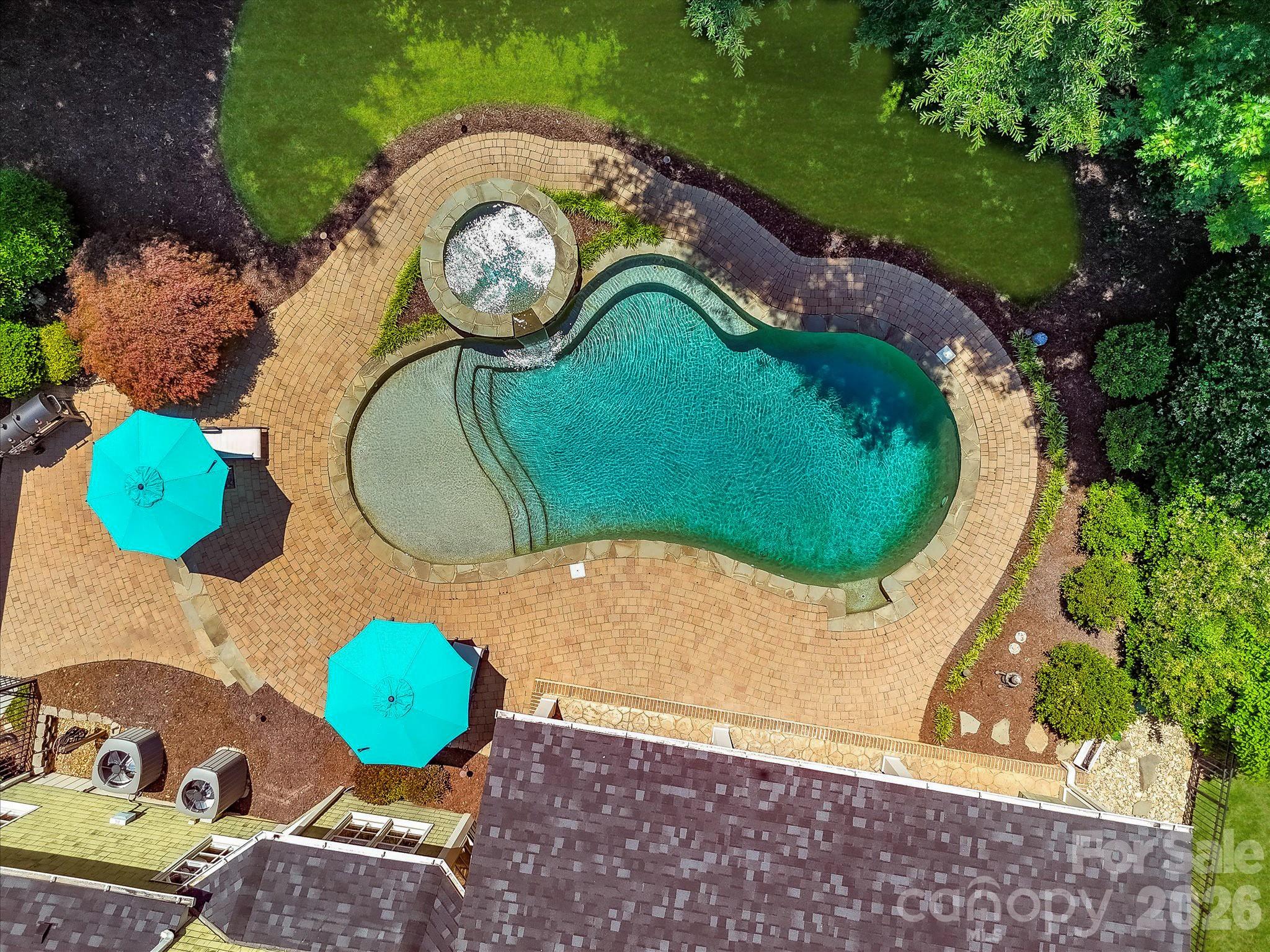 7805 Pemswood Street — Charlotte