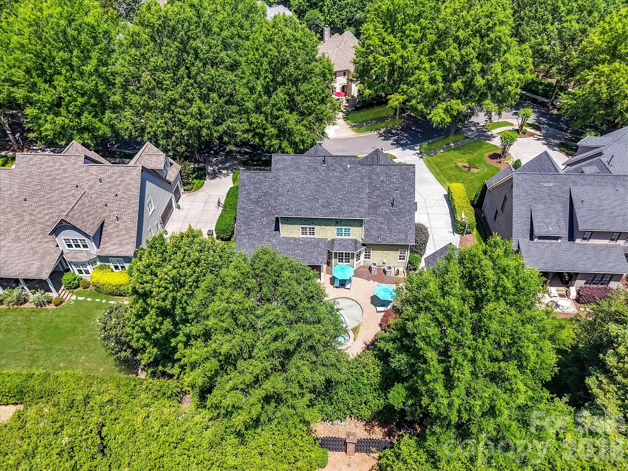 7805 Pemswood Street — Charlotte