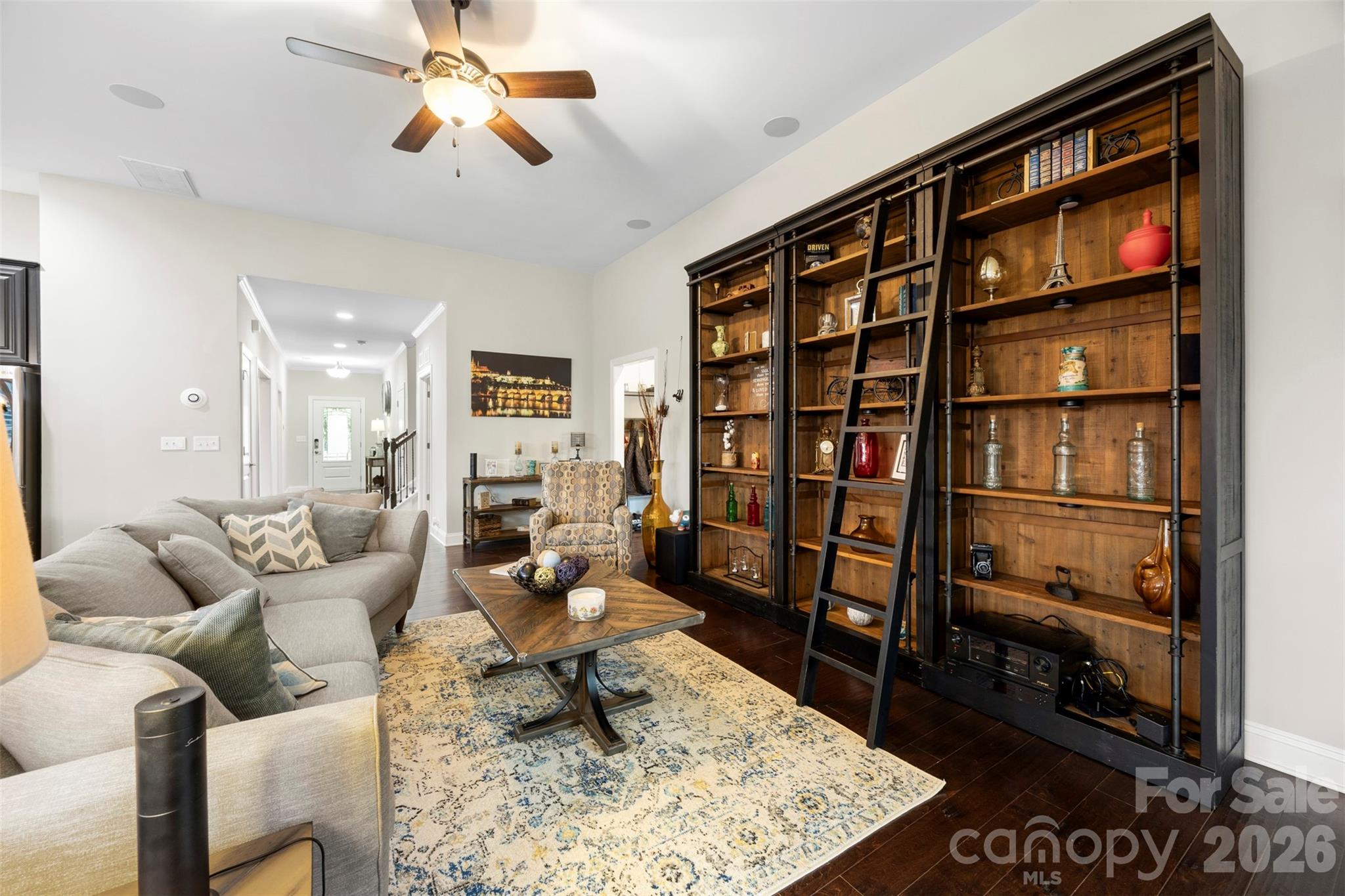 435 Trillium Way — Belmont