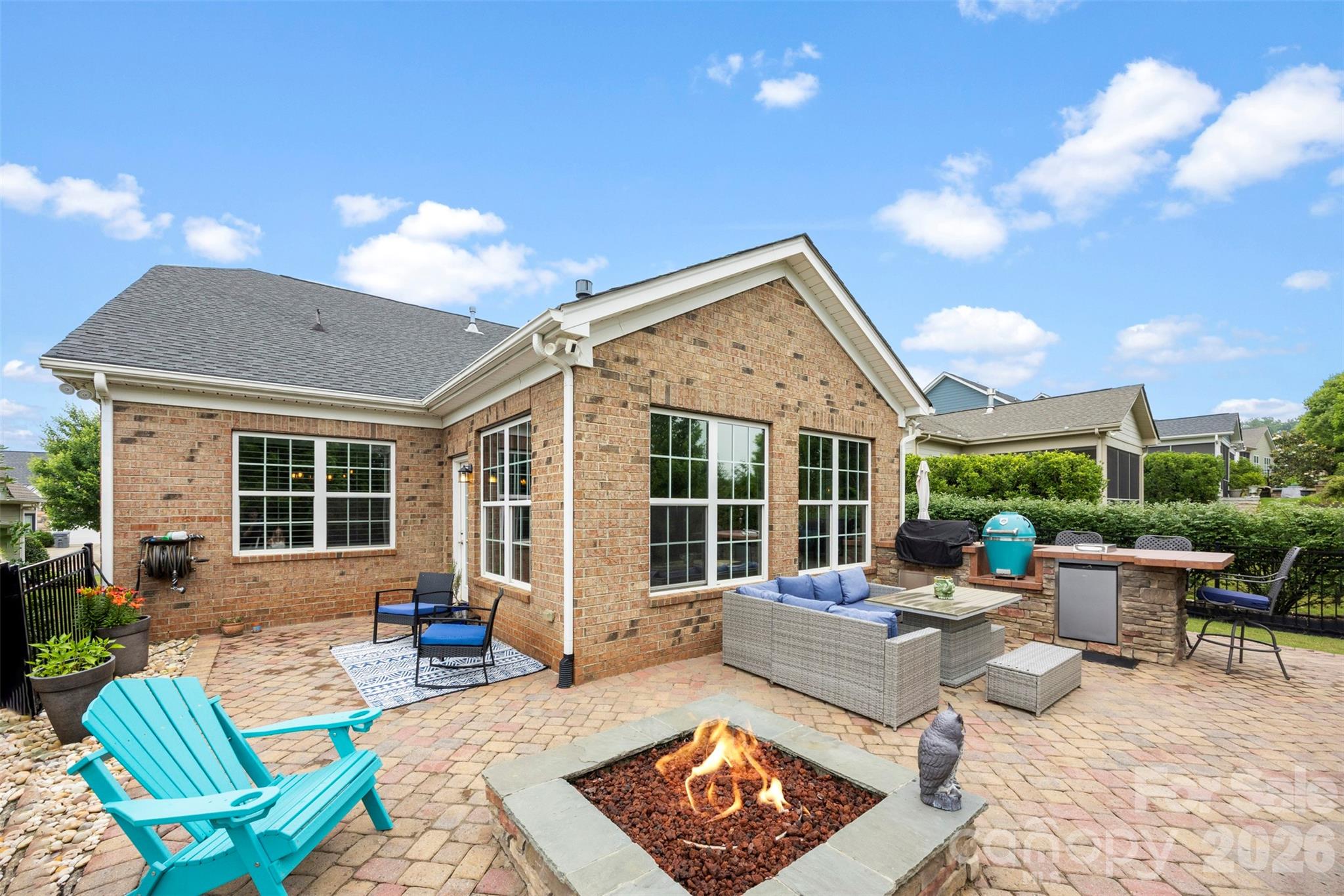 435 Trillium Way — Belmont