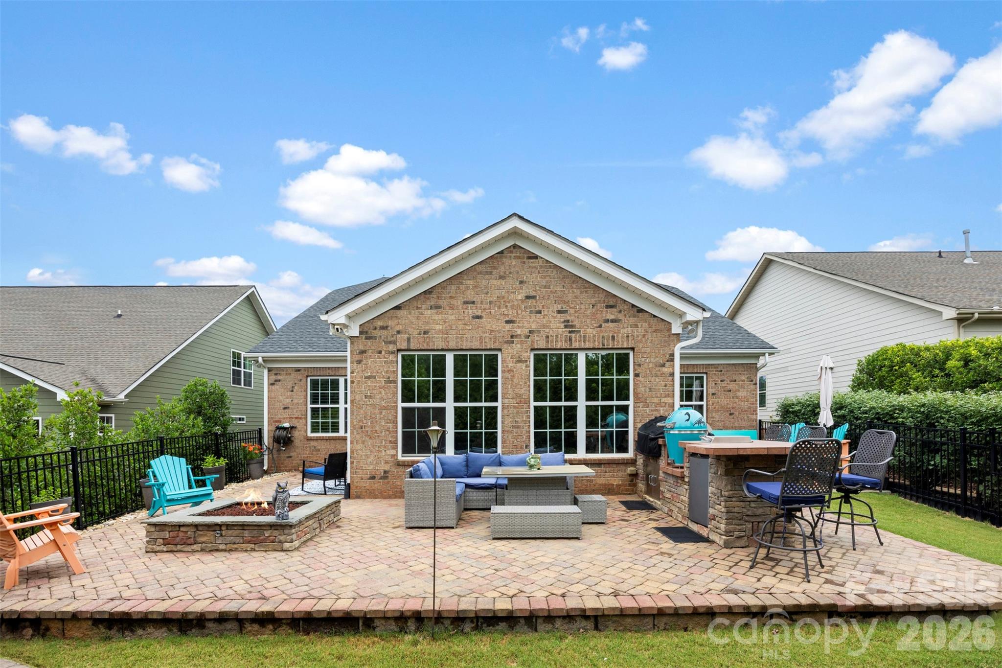 435 Trillium Way — Belmont