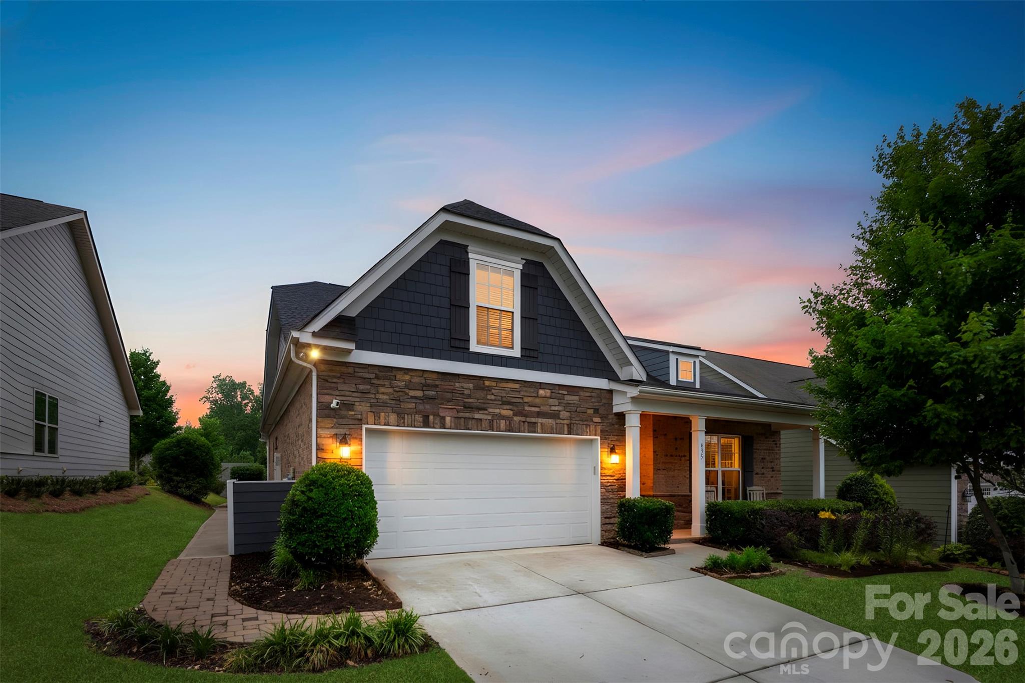 435 Trillium Way — Belmont