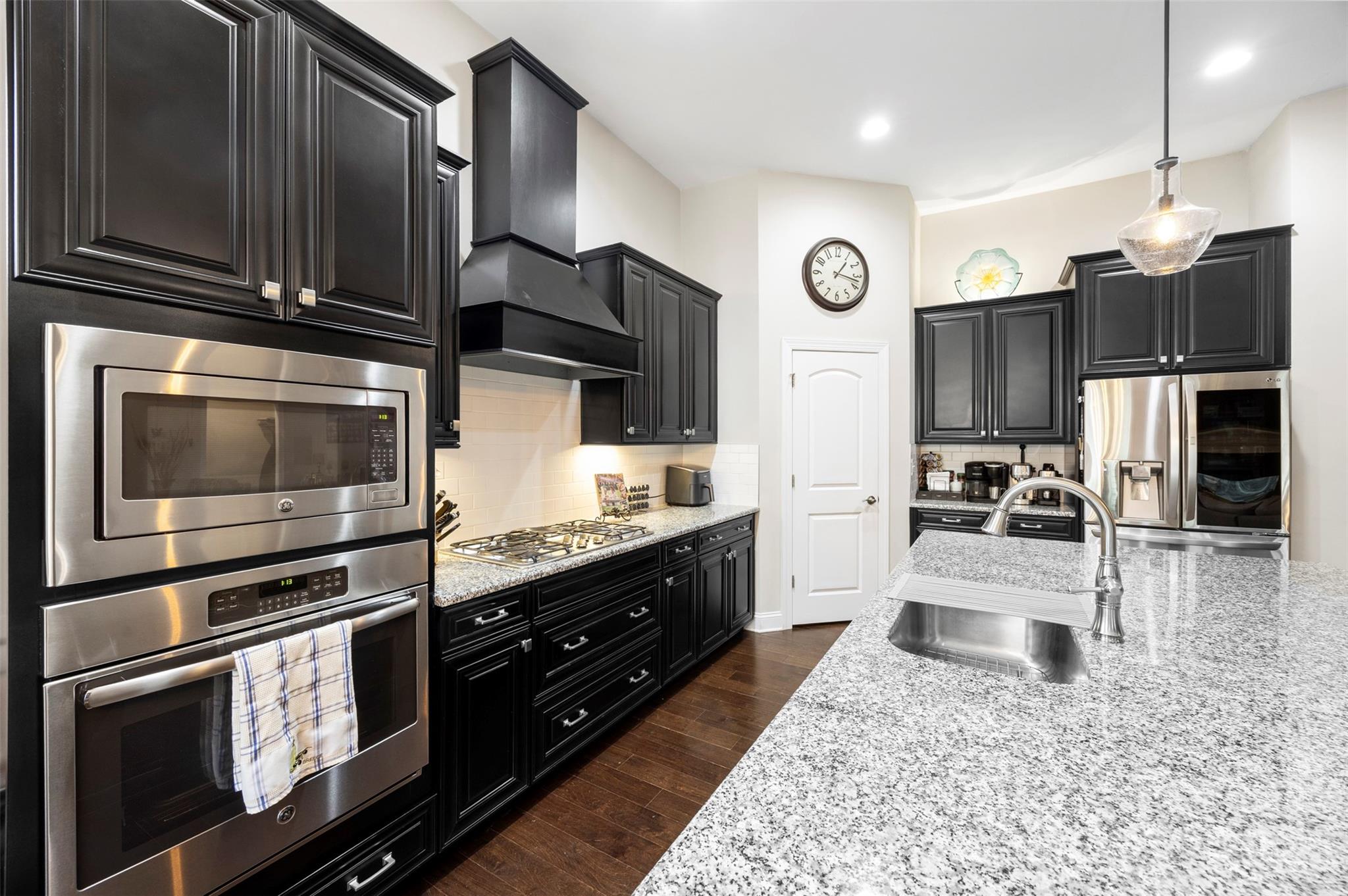 435 Trillium Way — Belmont