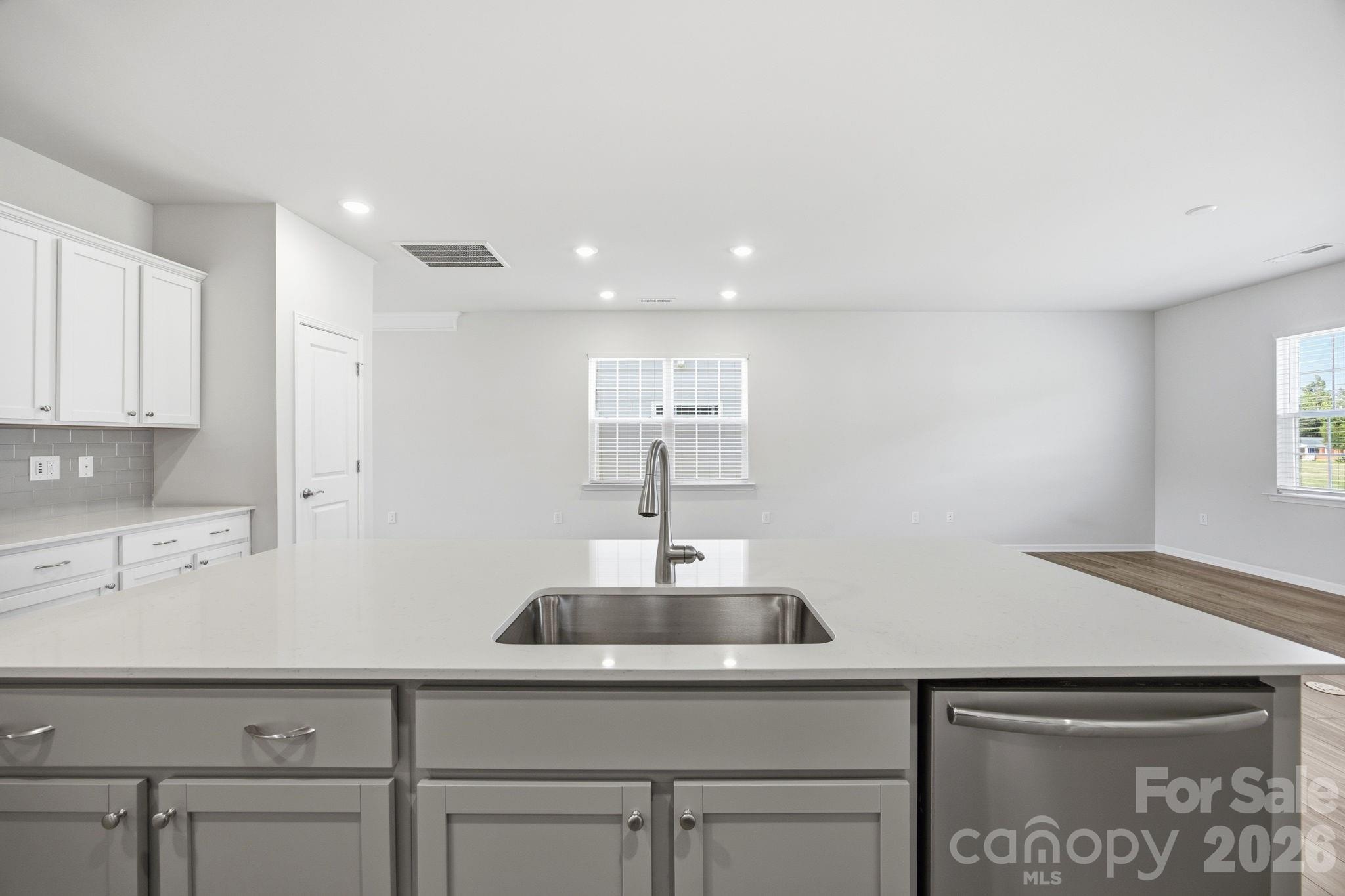 174 White Apple Way — Statesville