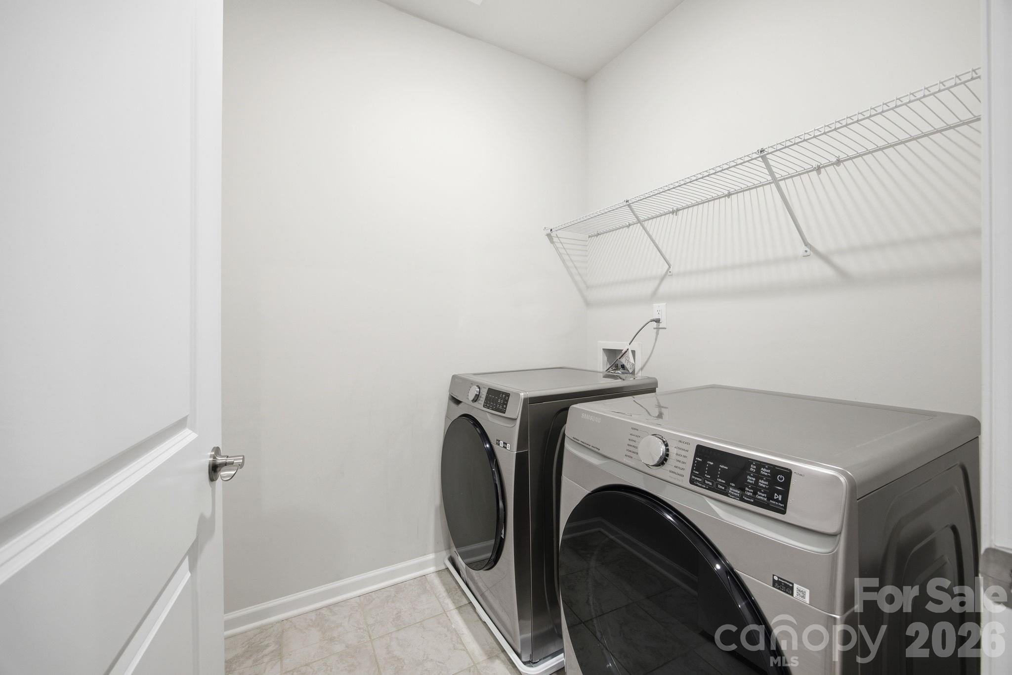 174 White Apple Way — Statesville