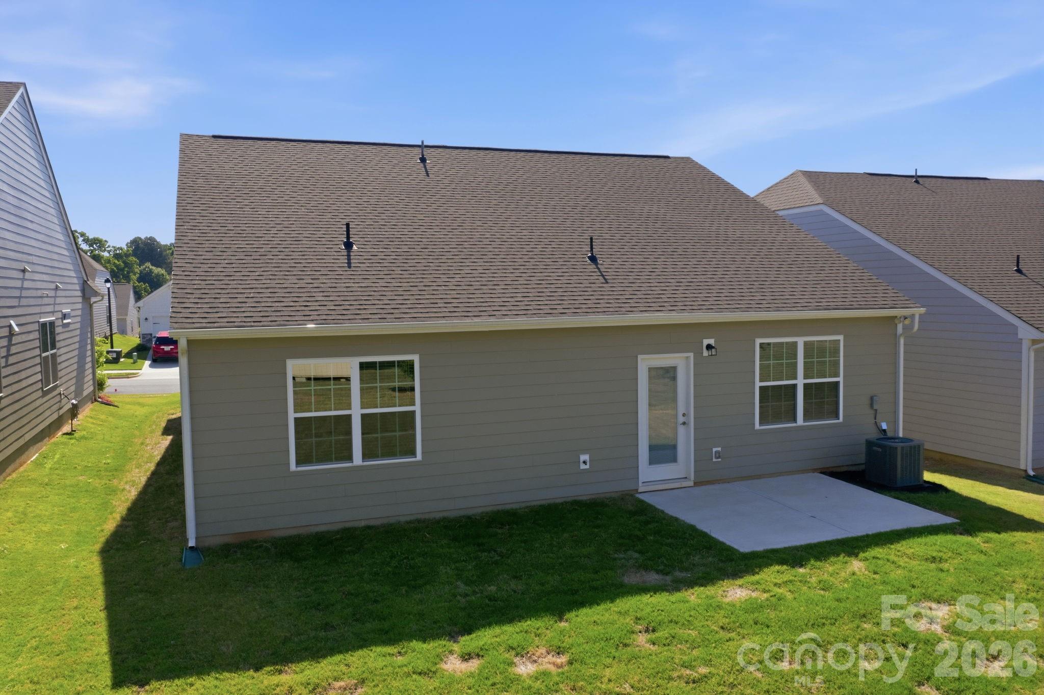 174 White Apple Way — Statesville