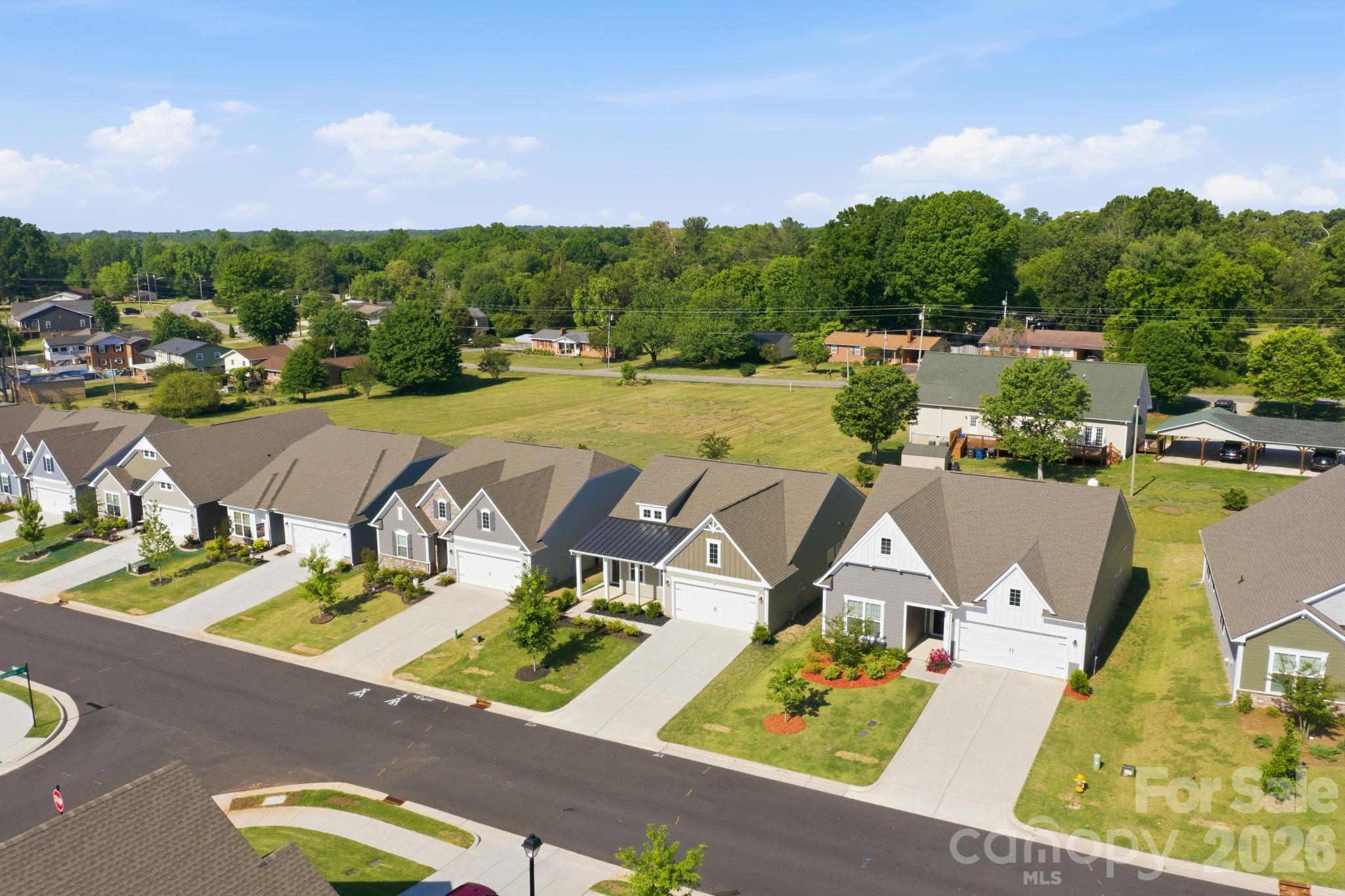 174 White Apple Way — Statesville