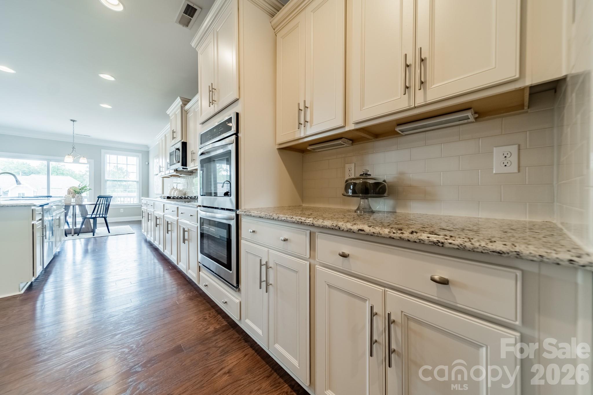 208 Canoe Pole Lane — Mooresville