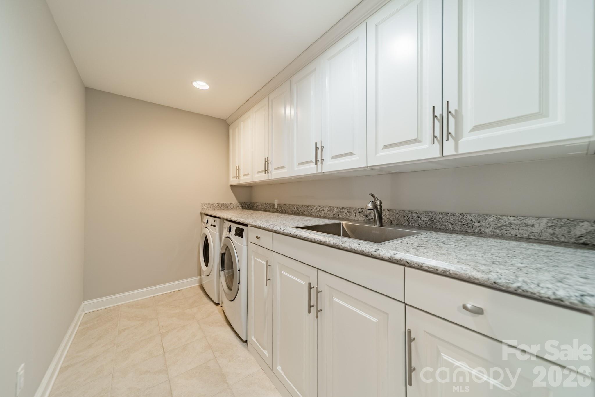 208 Canoe Pole Lane — Mooresville