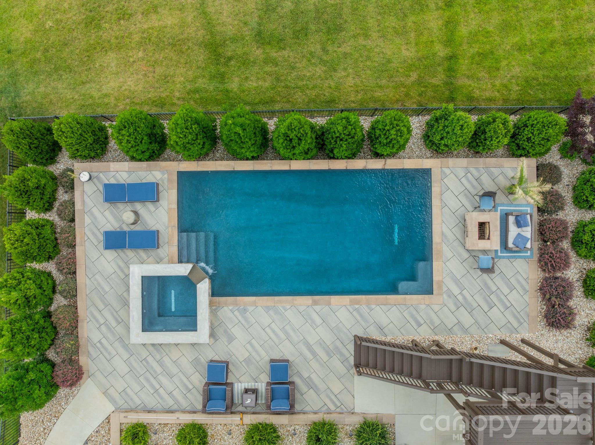 208 Canoe Pole Lane — Mooresville