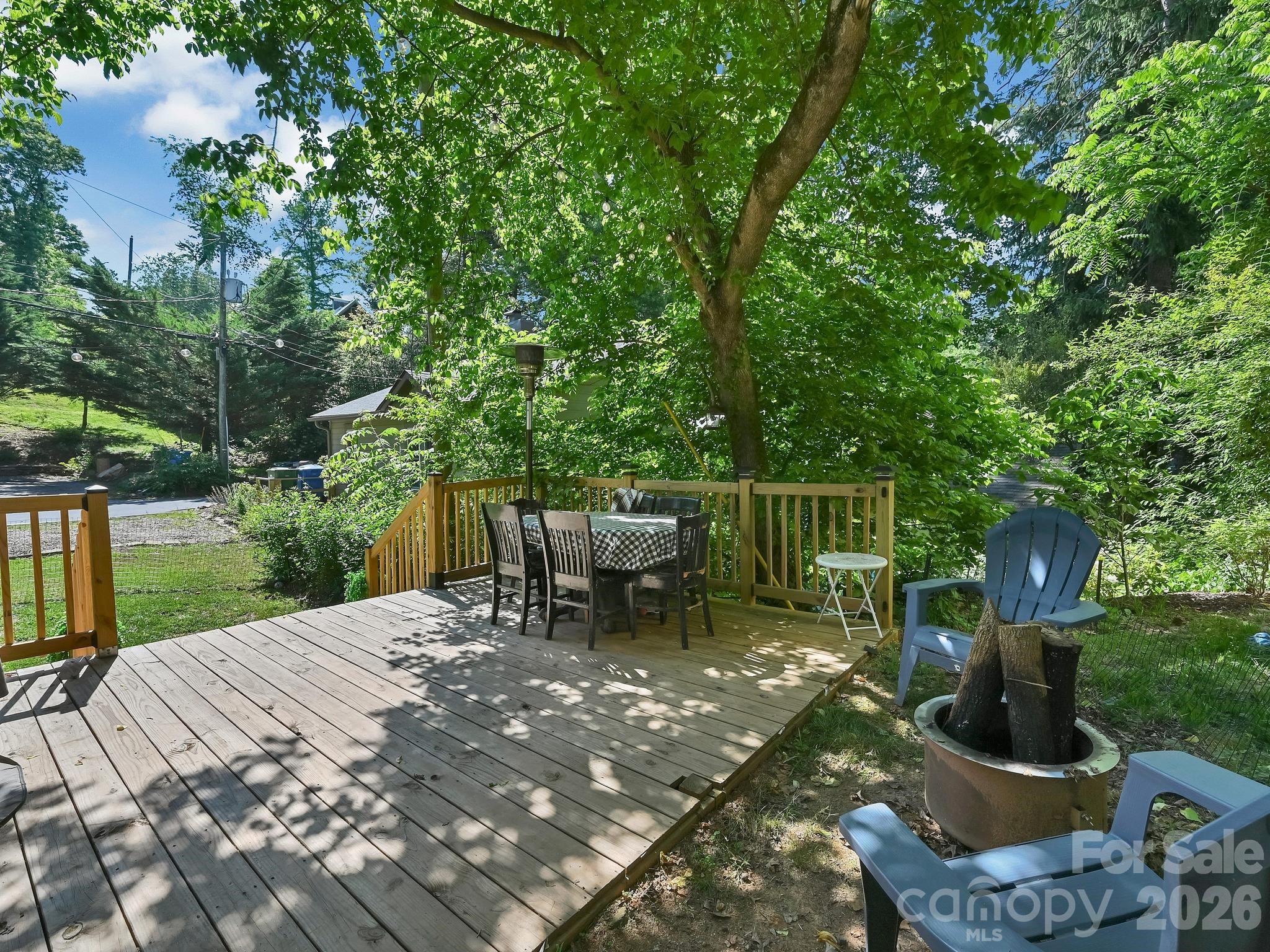24 Chatham Road — Asheville