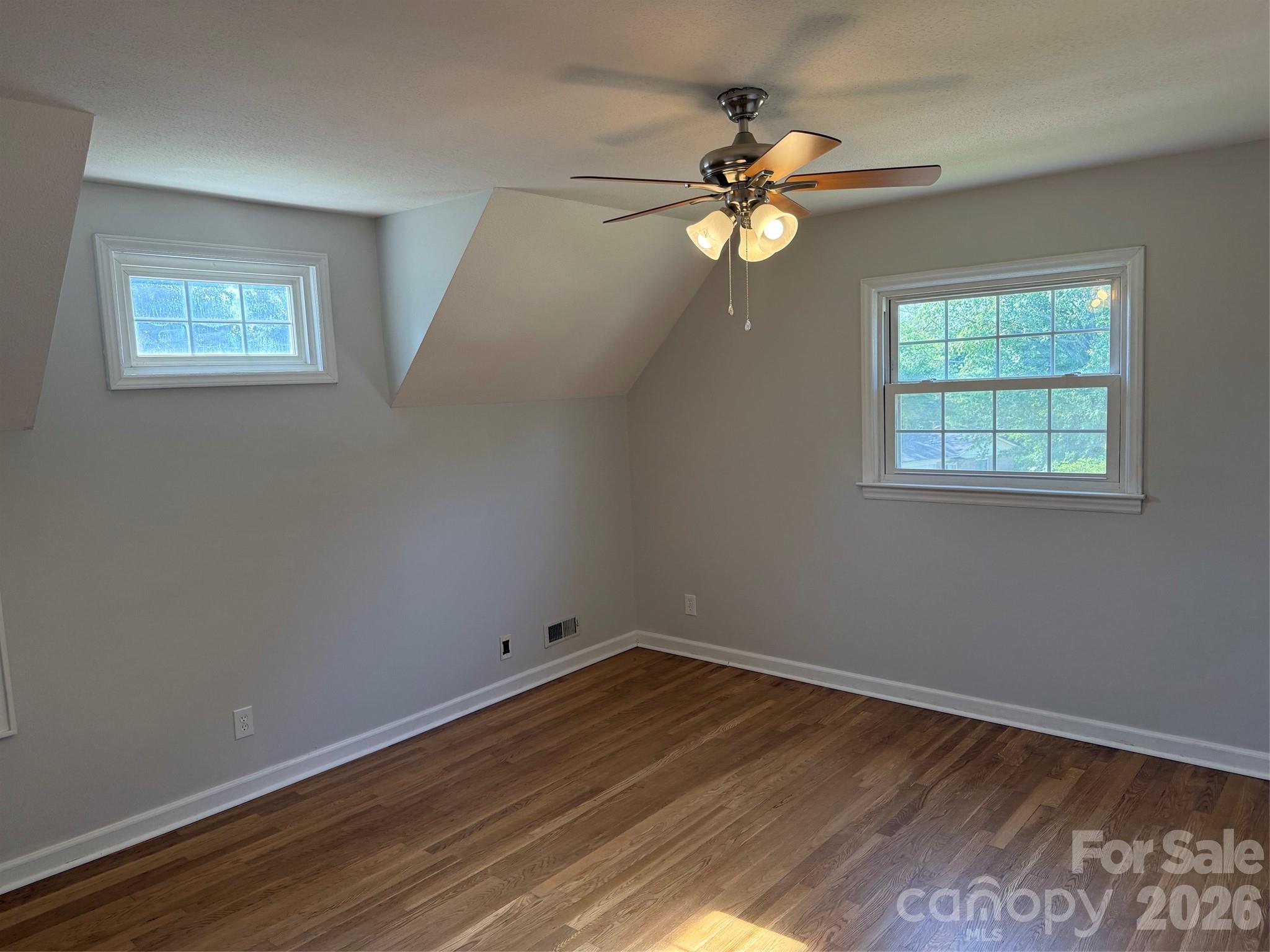 917 Canterbury Court — Gastonia