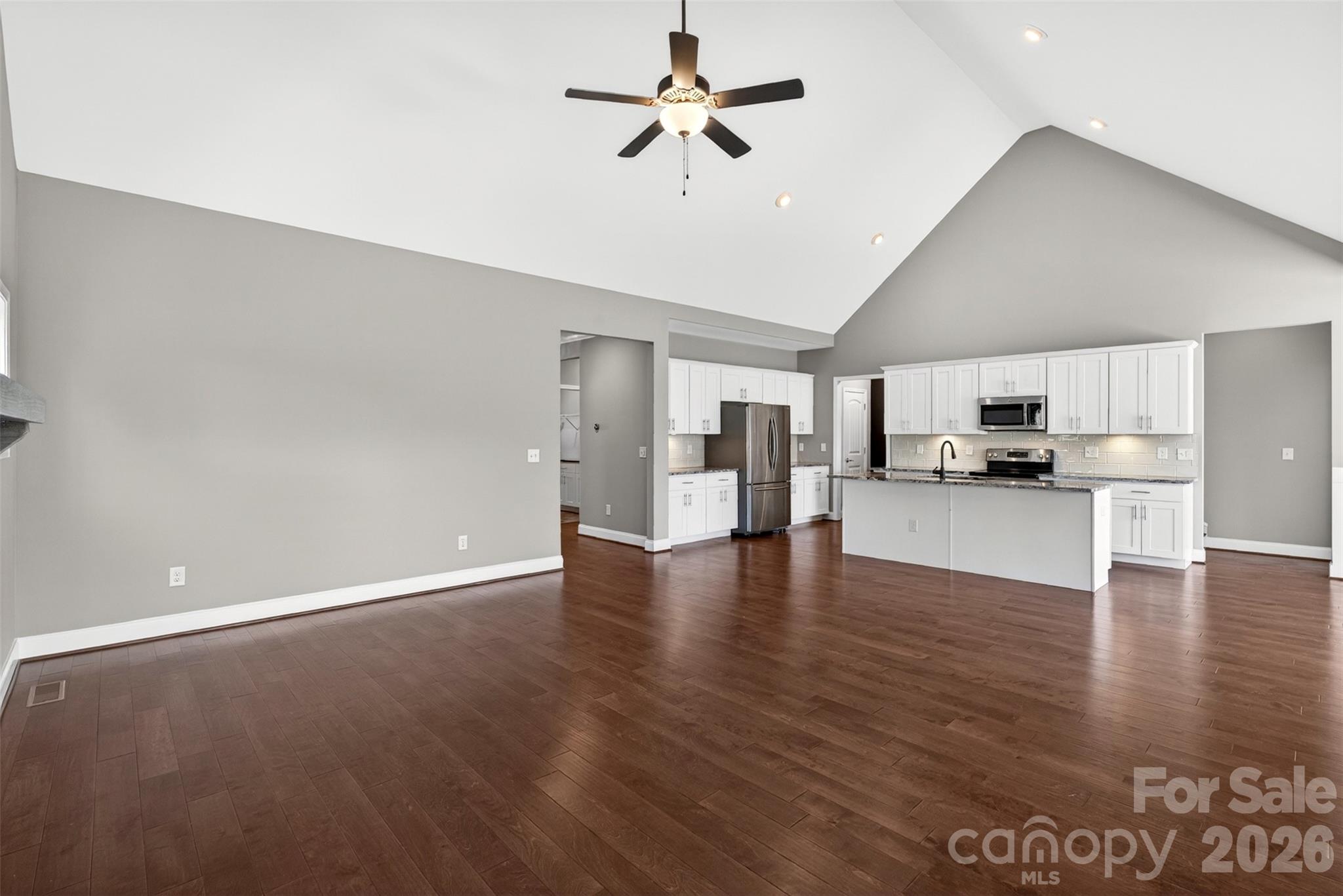 415 S Pendernale Drive — Moore