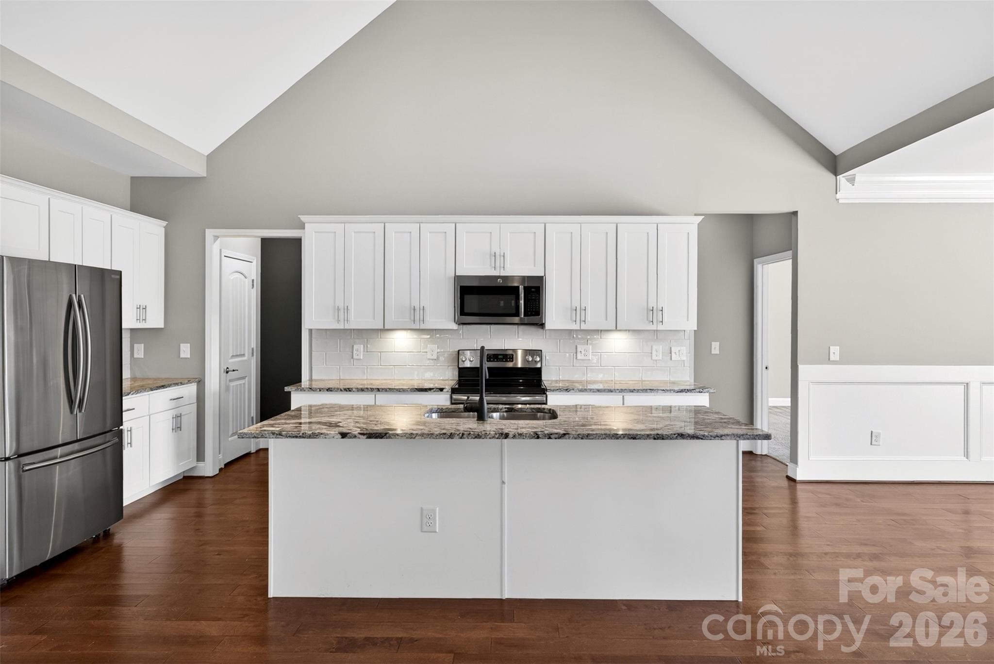 415 S Pendernale Drive — Moore