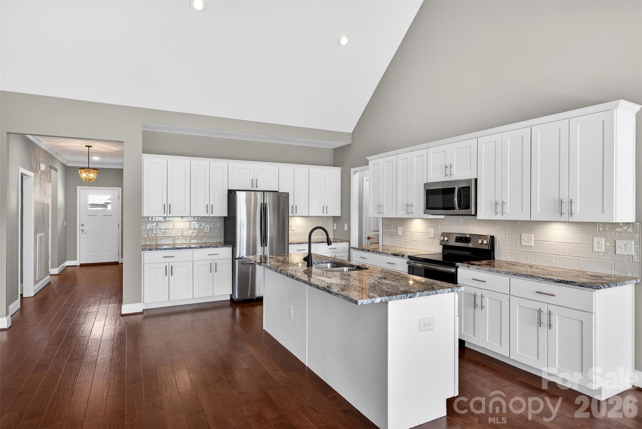 415 S Pendernale Drive — Moore