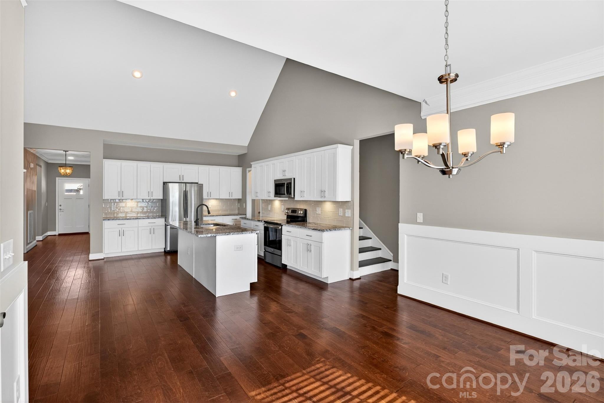 415 S Pendernale Drive — Moore