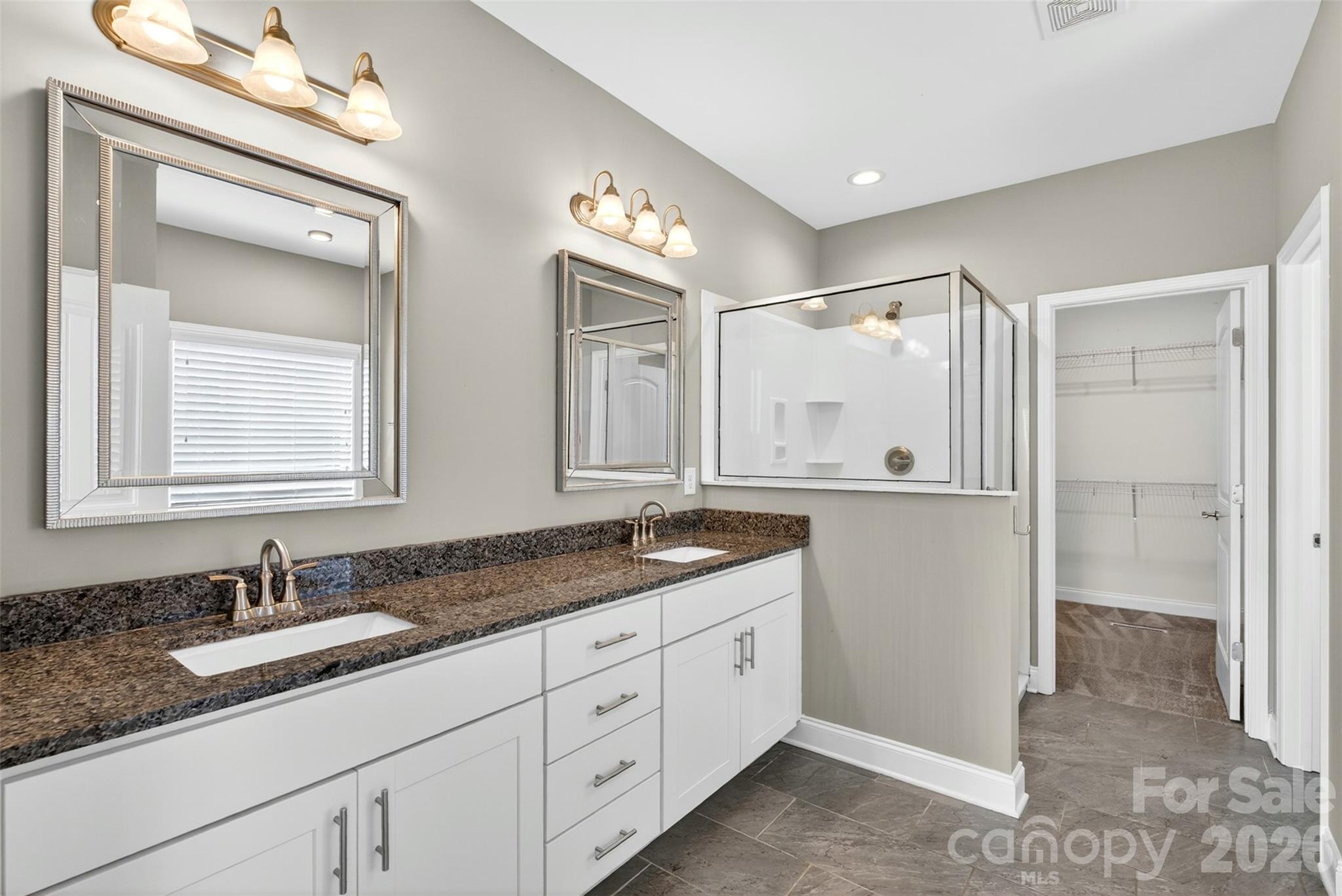 415 S Pendernale Drive — Moore