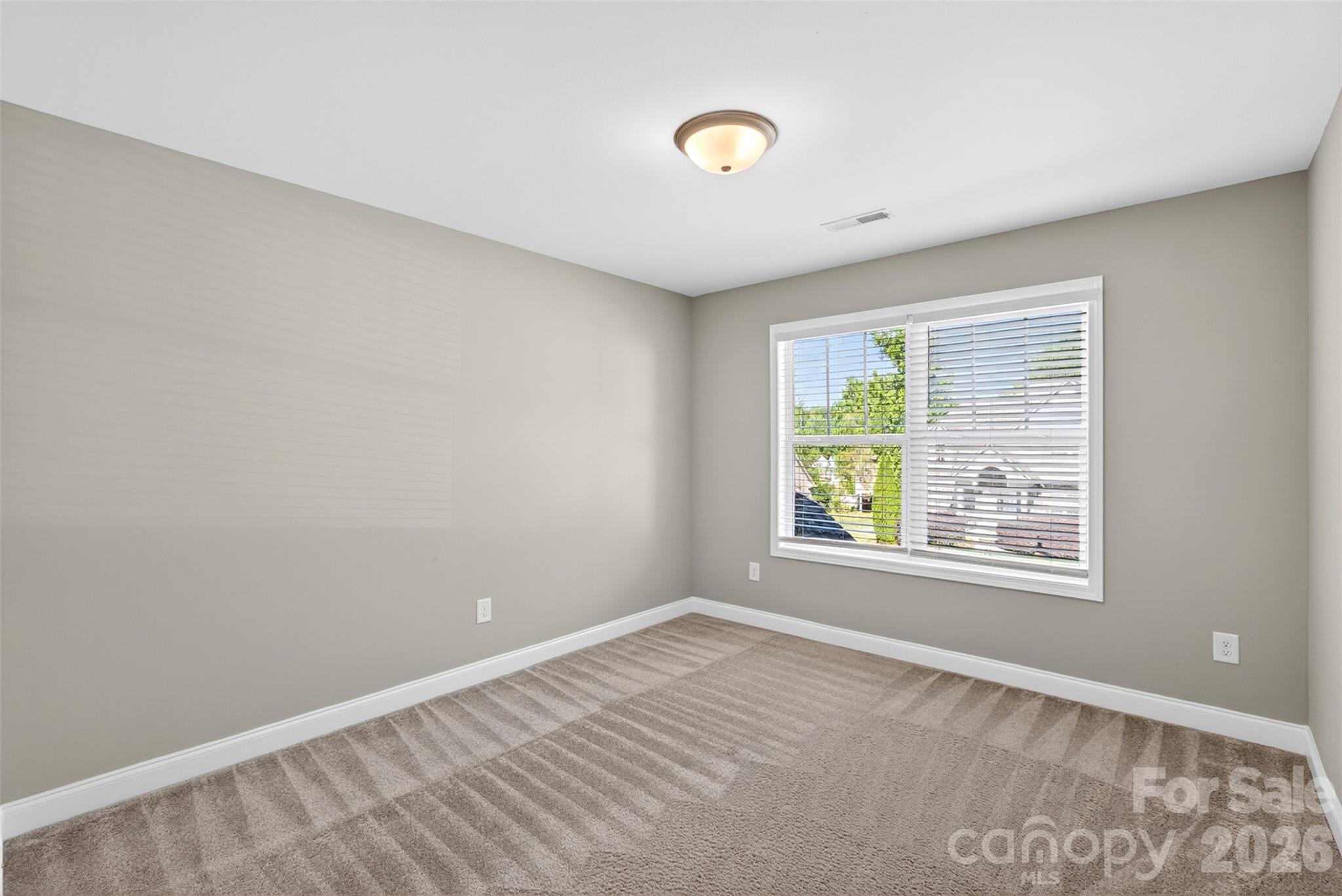 415 S Pendernale Drive — Moore