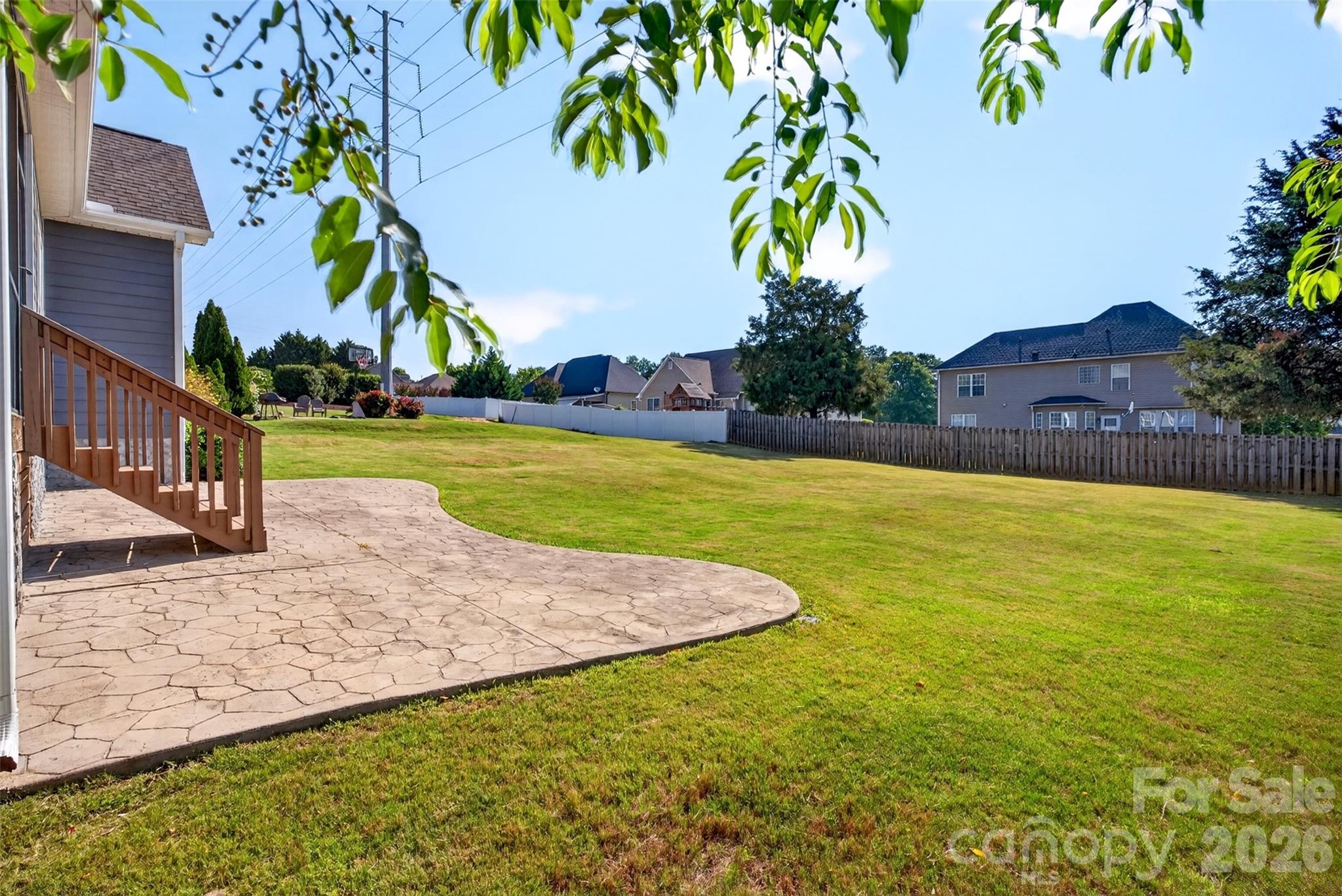 415 S Pendernale Drive — Moore