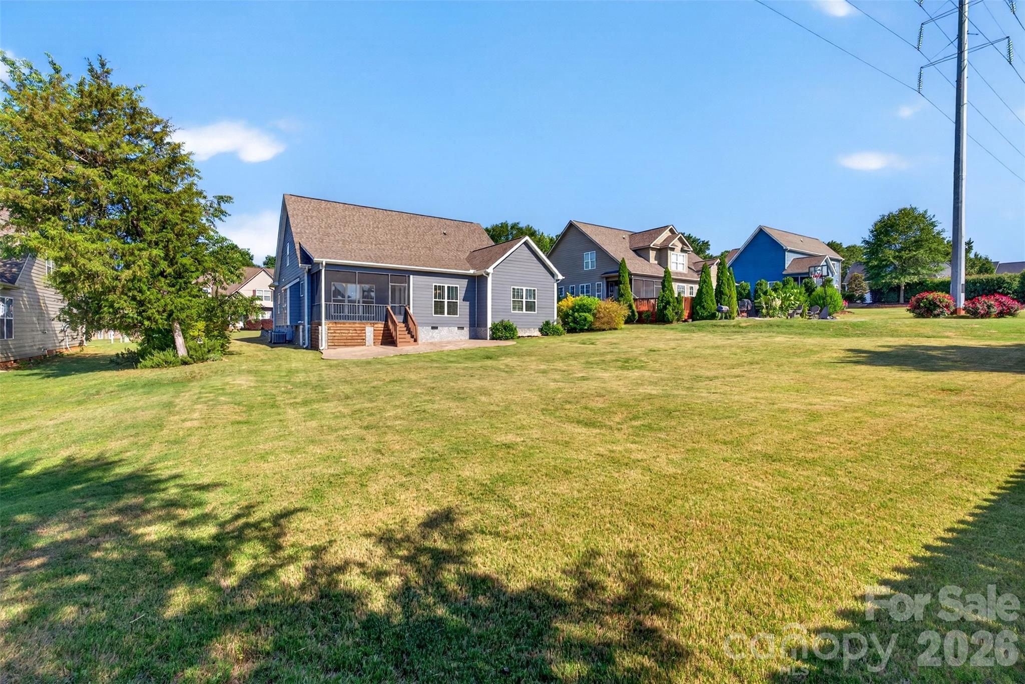 415 S Pendernale Drive — Moore